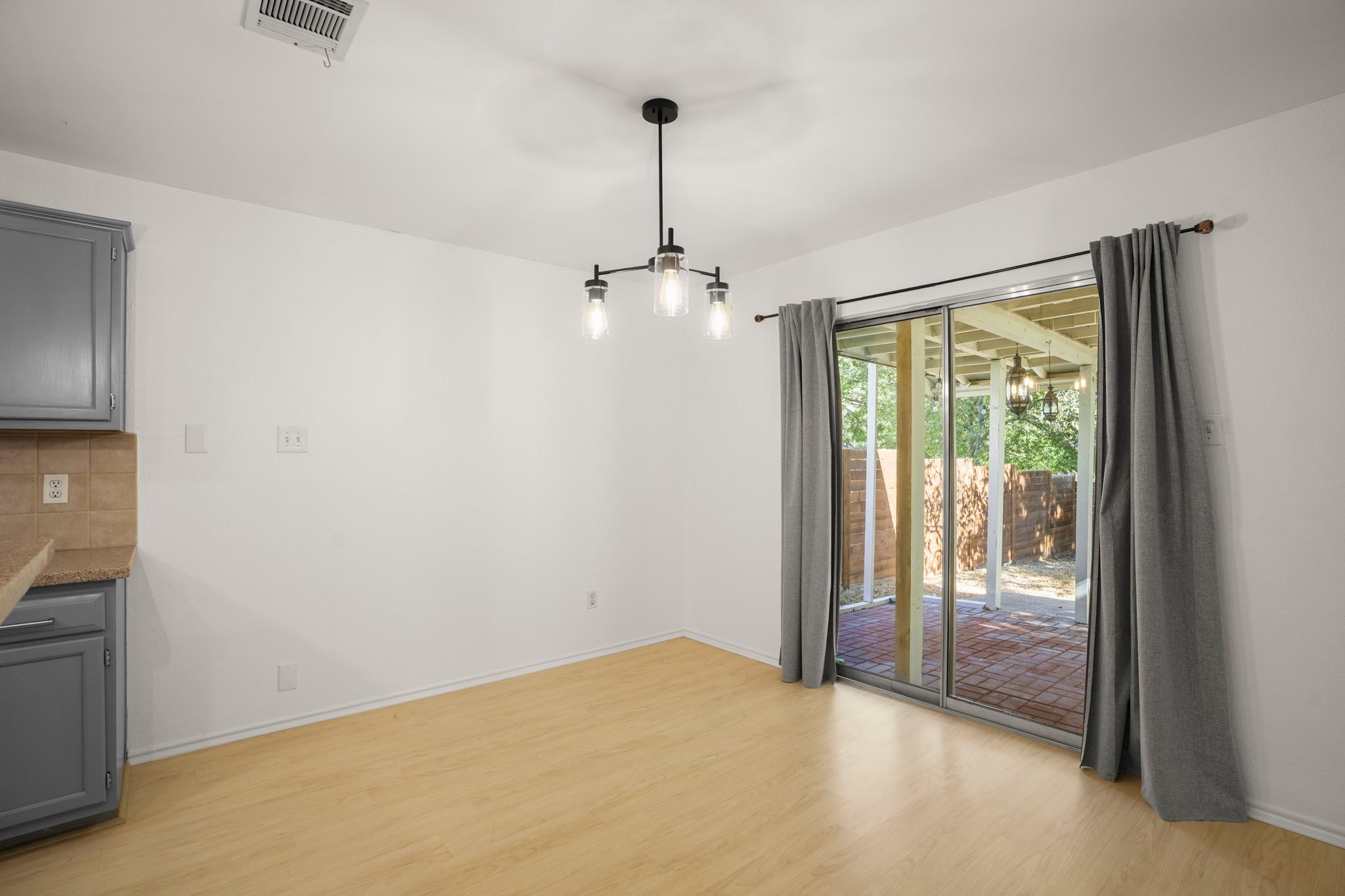 13026 Staton DR, Austin, TX 78727 photo 5