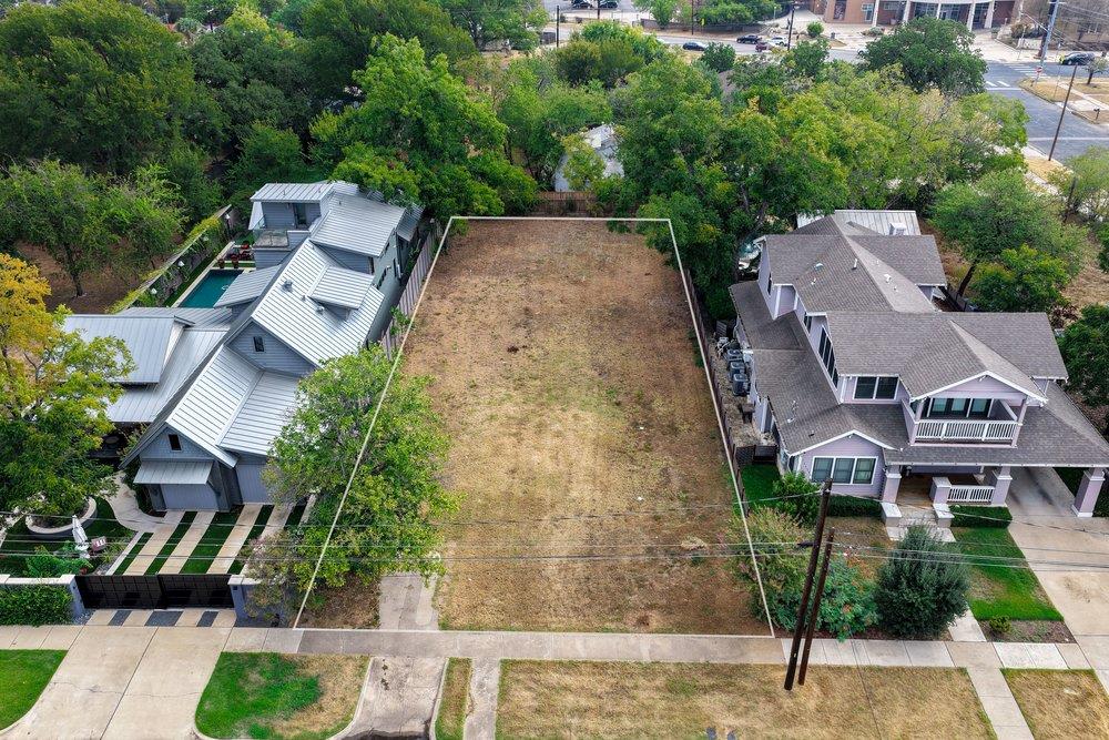 1173 San Bernard ST, Austin, TX 78702 photo 2