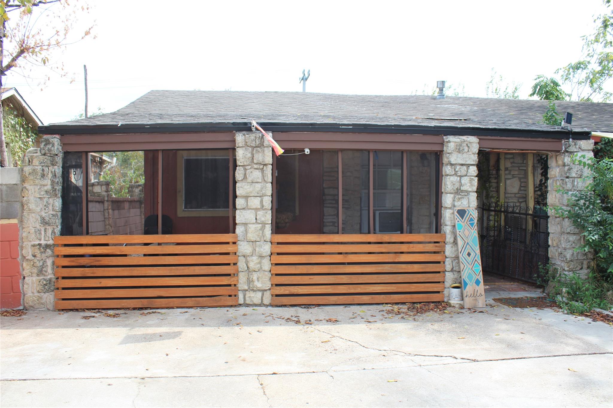 1113 Ebert Ave, Austin, TX 78721 photo 3