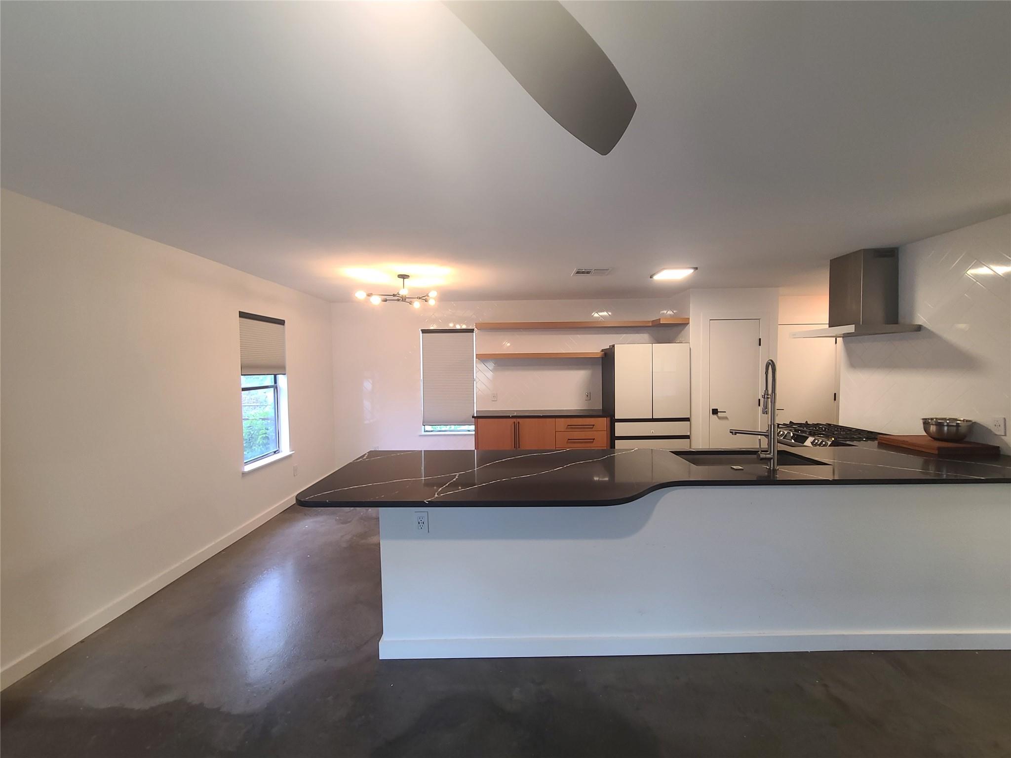 1147 Brookswood Ave, Austin, TX 78721 photo 5