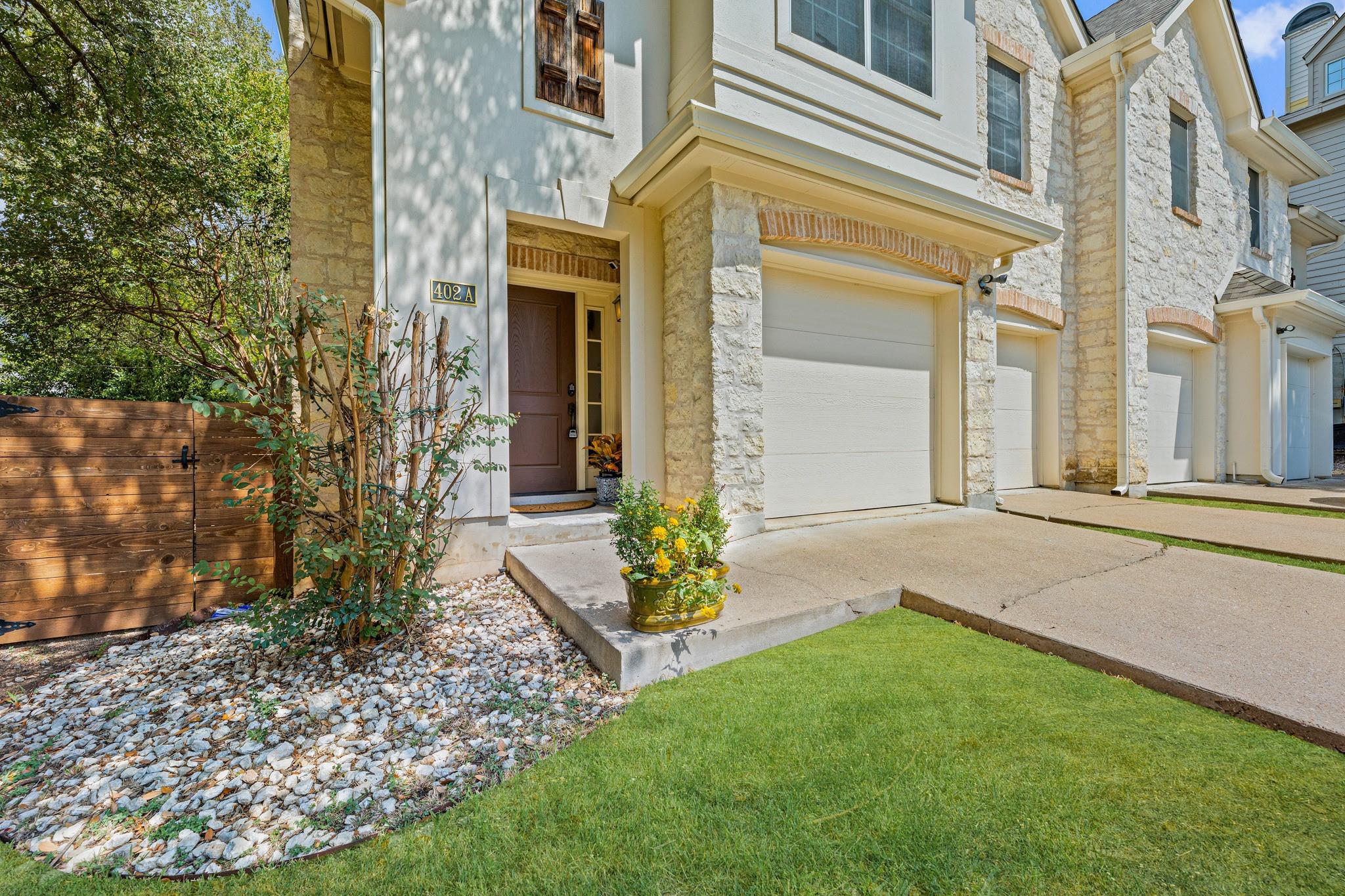 402 32nd ST #1A, Austin, TX 78705 photo 3