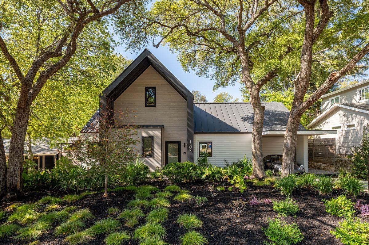 1509 Grayford DR, Austin, TX 78704 photo 3