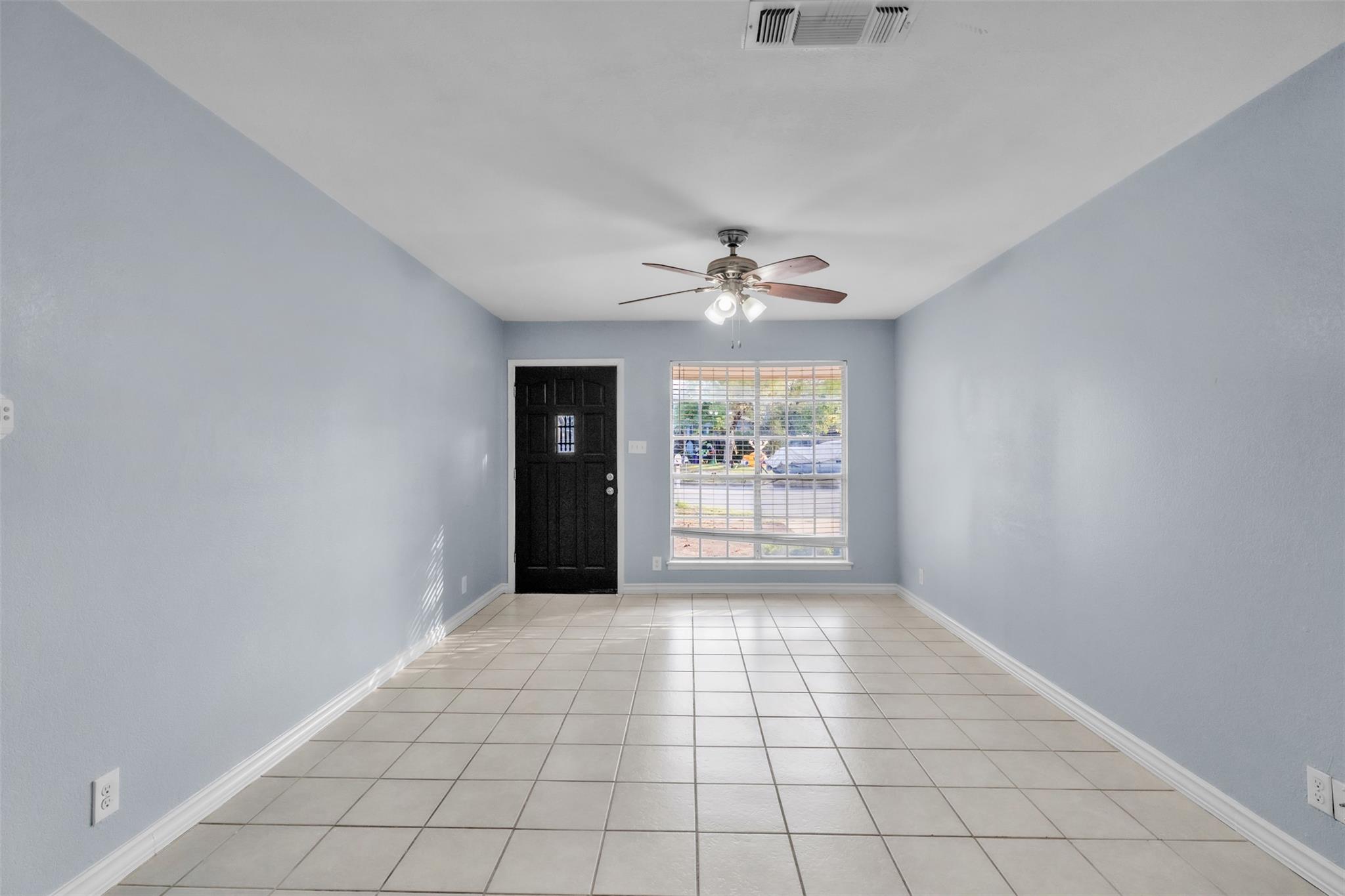 1204 Turtle Creek BLVD, Austin, TX 78745 photo 2