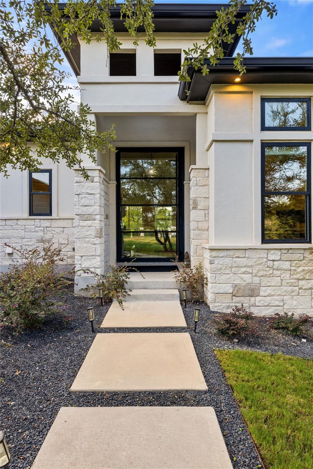 4604 Wild Cow CV, Spicewood, TX 78669 photo 4