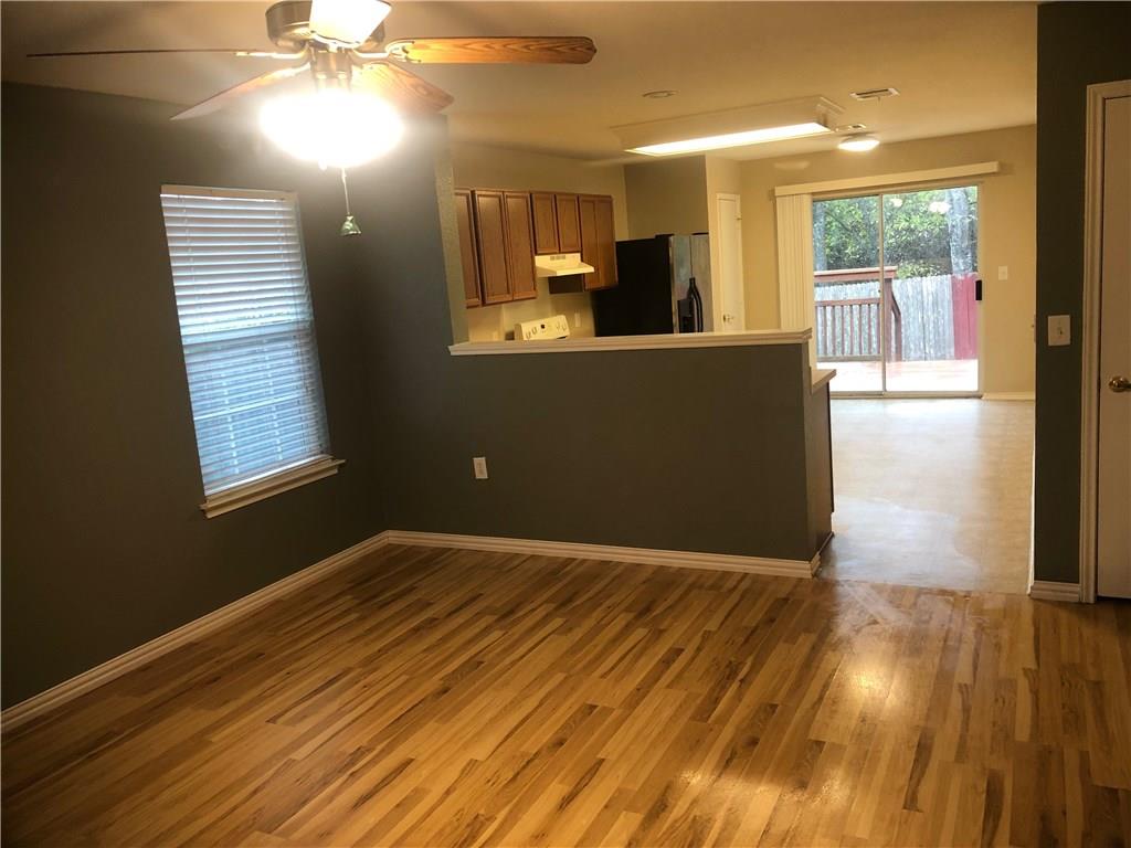 2105 Tranquilo TRL, Austin, TX 78744 photo 2