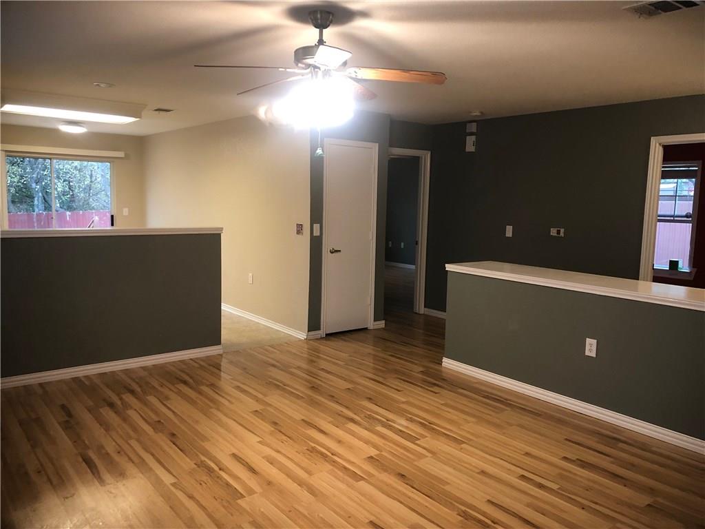 2105 Tranquilo TRL, Austin, TX 78744 photo 3
