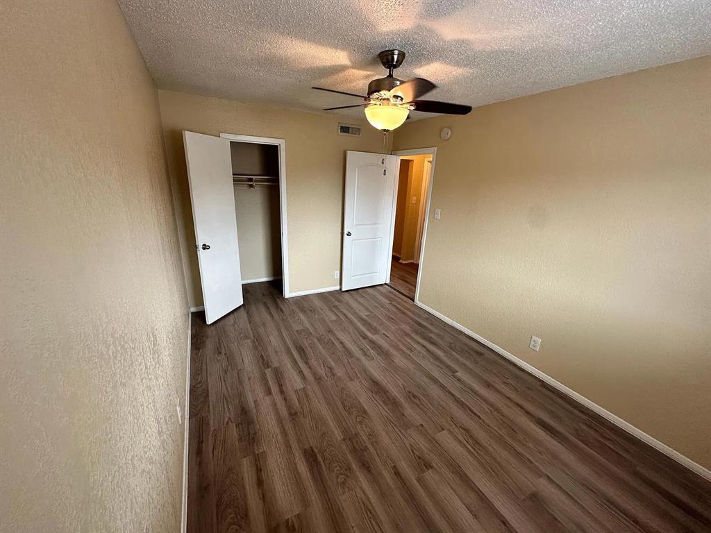 2401 Manor RD #220, Austin, TX 78722 photo 5