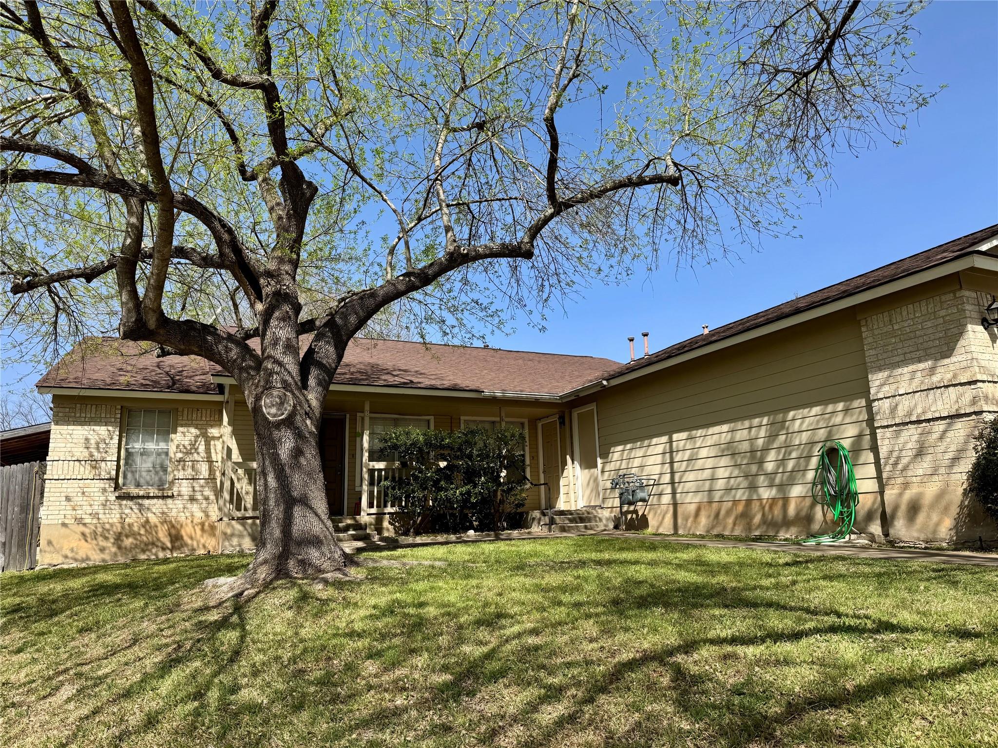7902 Ibis CV #A, Austin, TX 78745 photo 2
