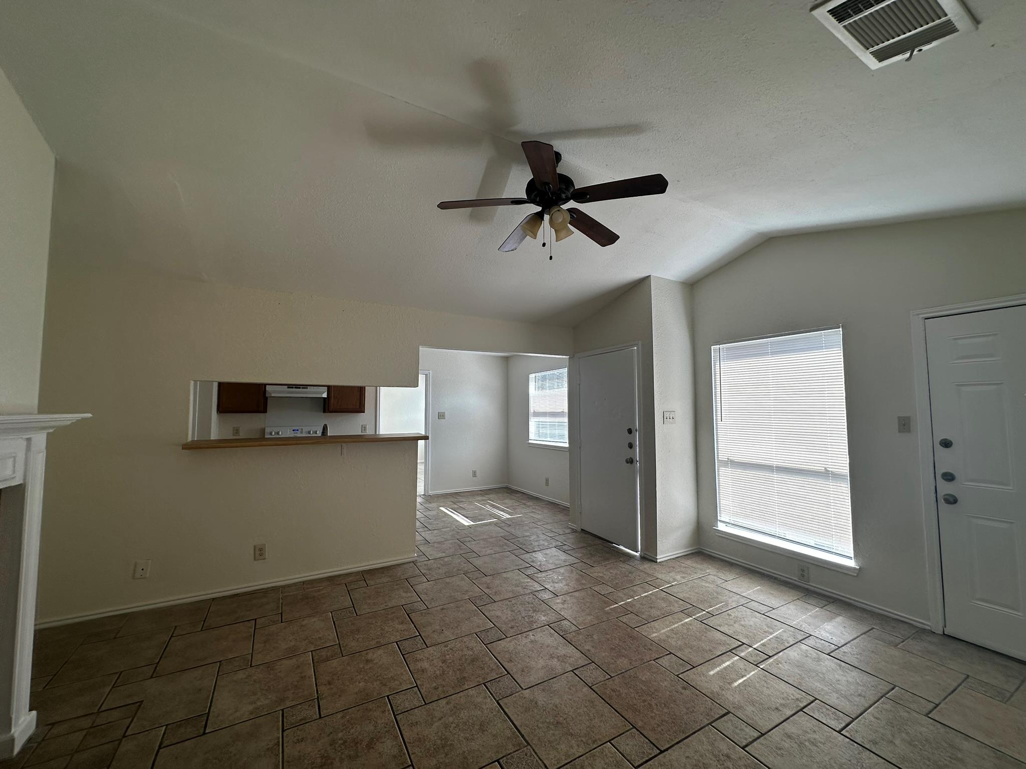 6004 Parkwood DR #B, Austin, TX 78735 photo 5