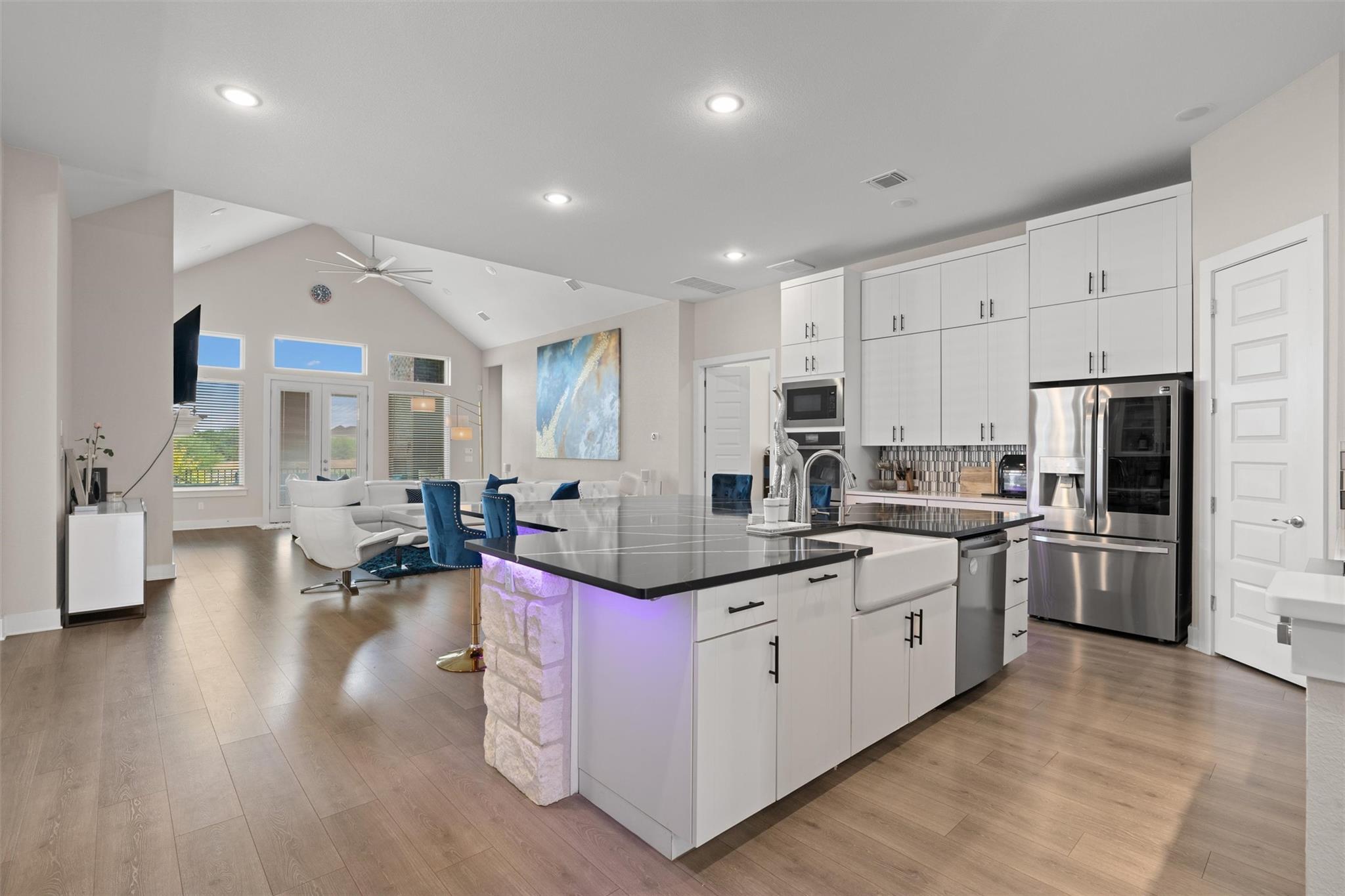 3820 Winnie PL, Round Rock, TX 78681 photo 3