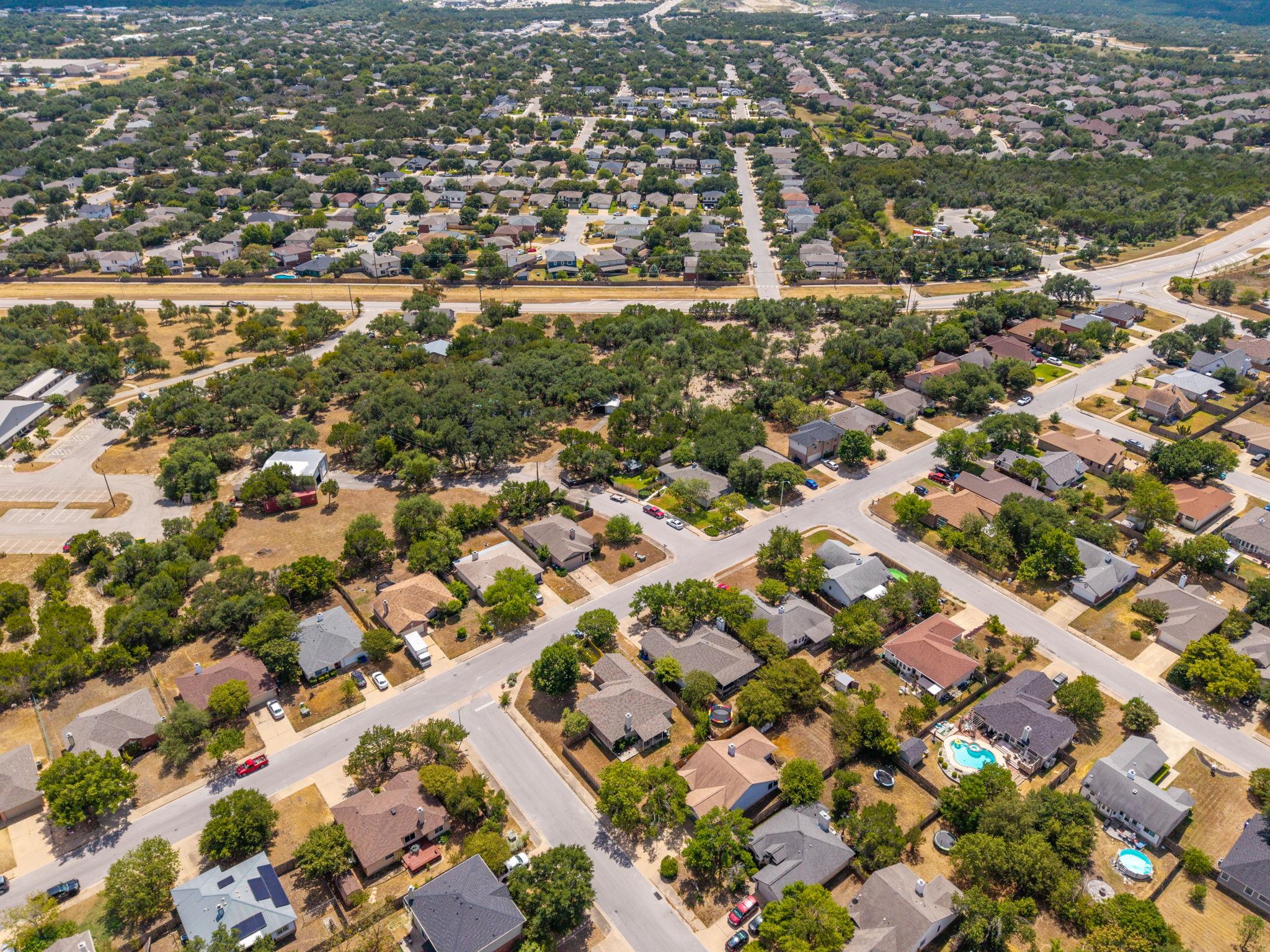 1017 Ashbaugh ST, Cedar Park, TX 78613 photo 4