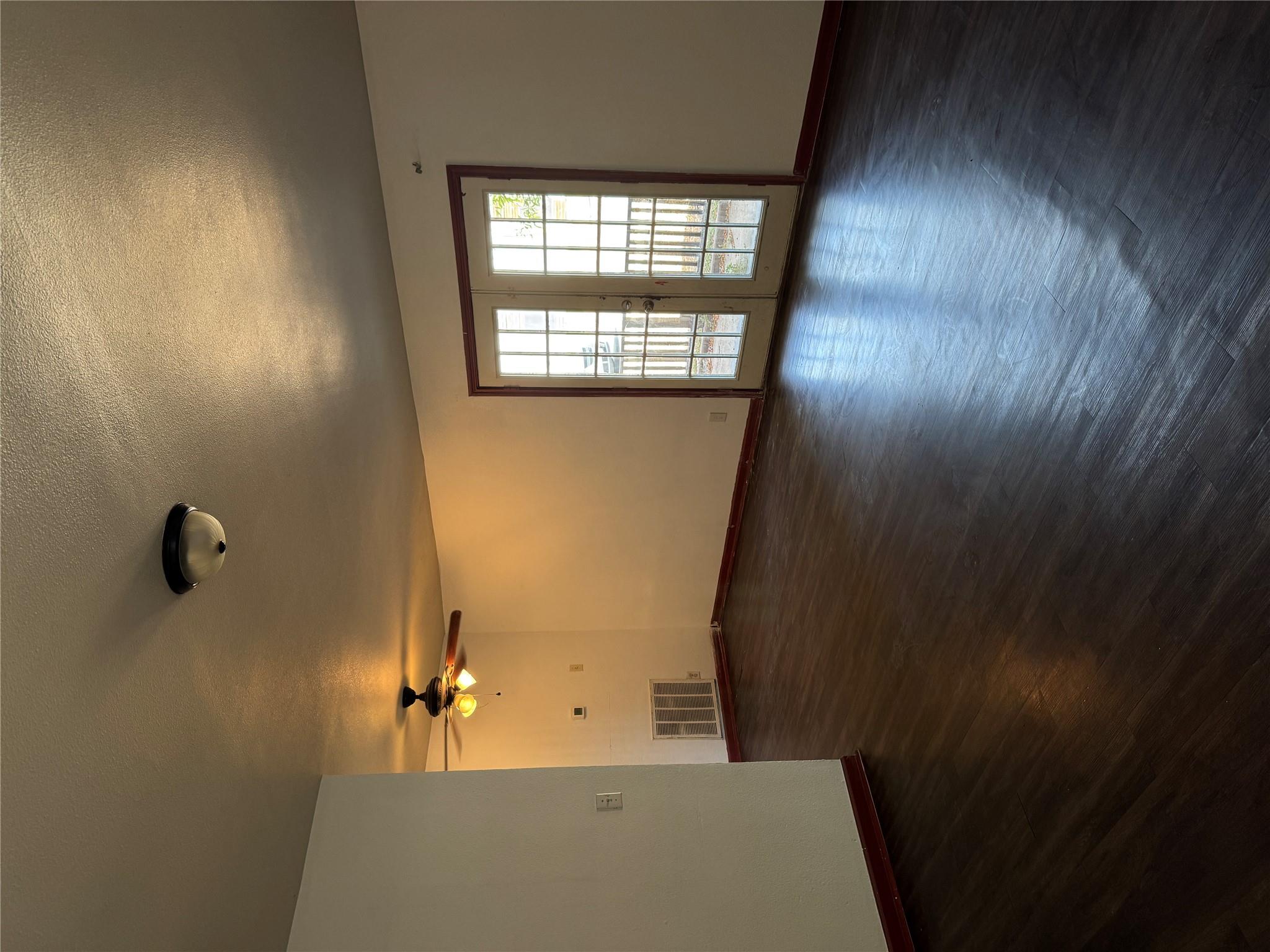 9049 Galewood DR #104, Austin, TX 78758 photo 2