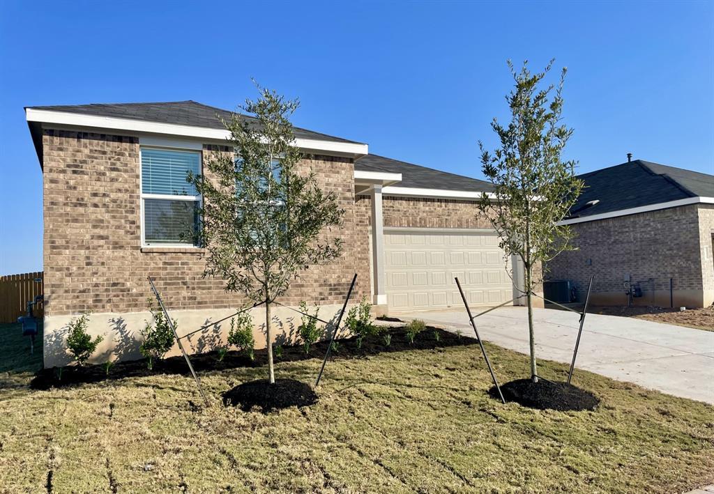 234 Magalia LN, Kyle, TX 78640 photo 2