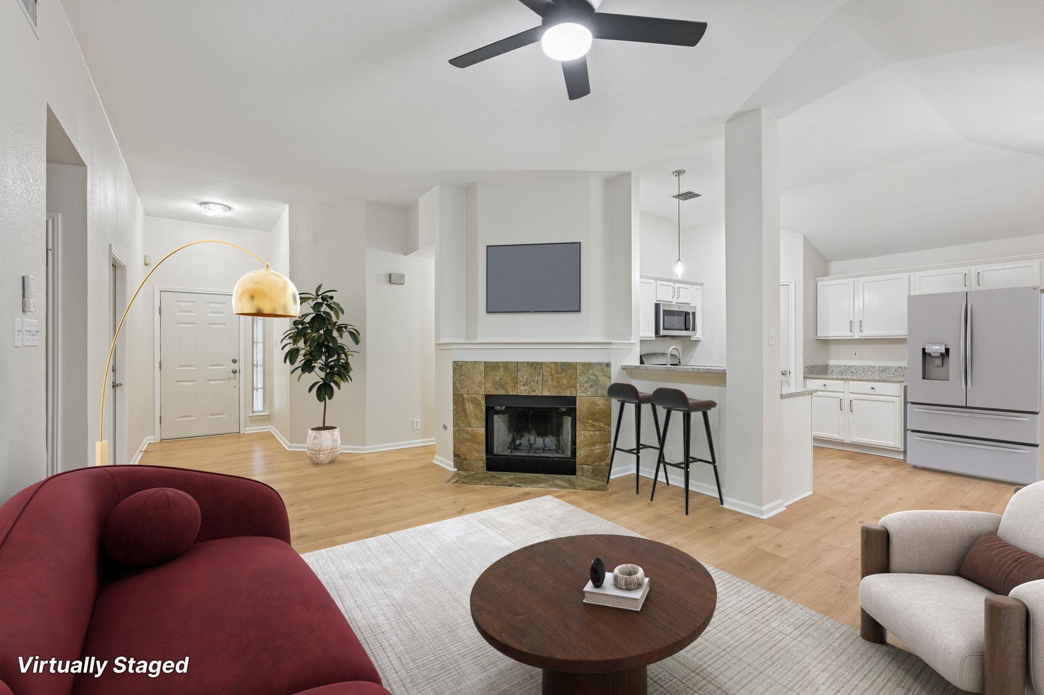 500 Britni LOOP, Kyle, TX 78640 photo 4