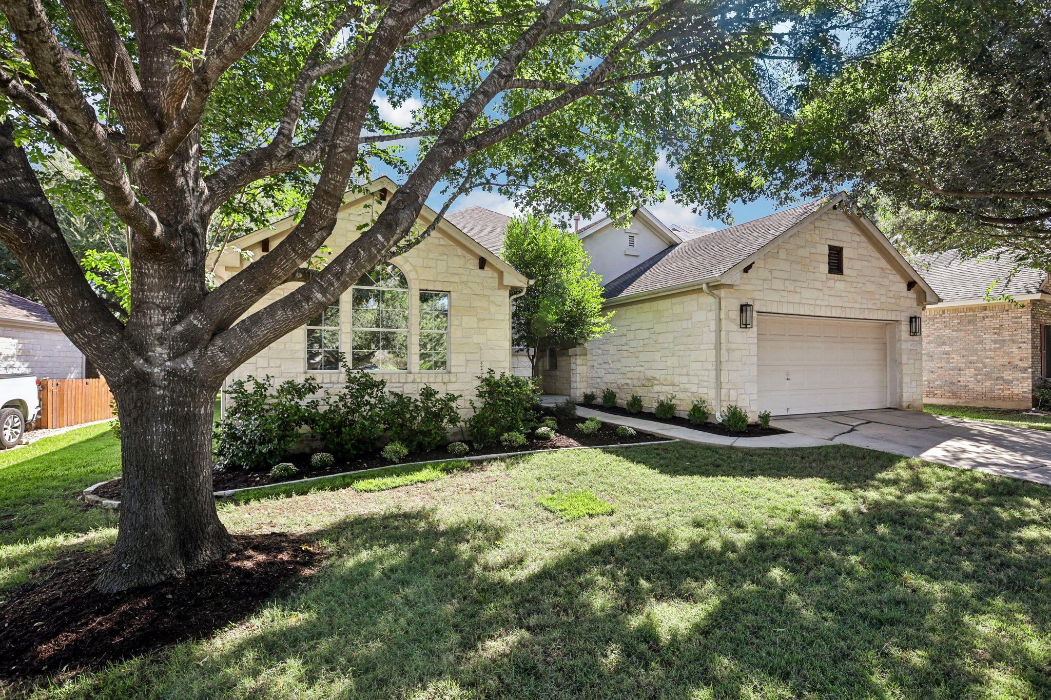 10723 River Plantation DR, Austin, TX 78747 photo 3