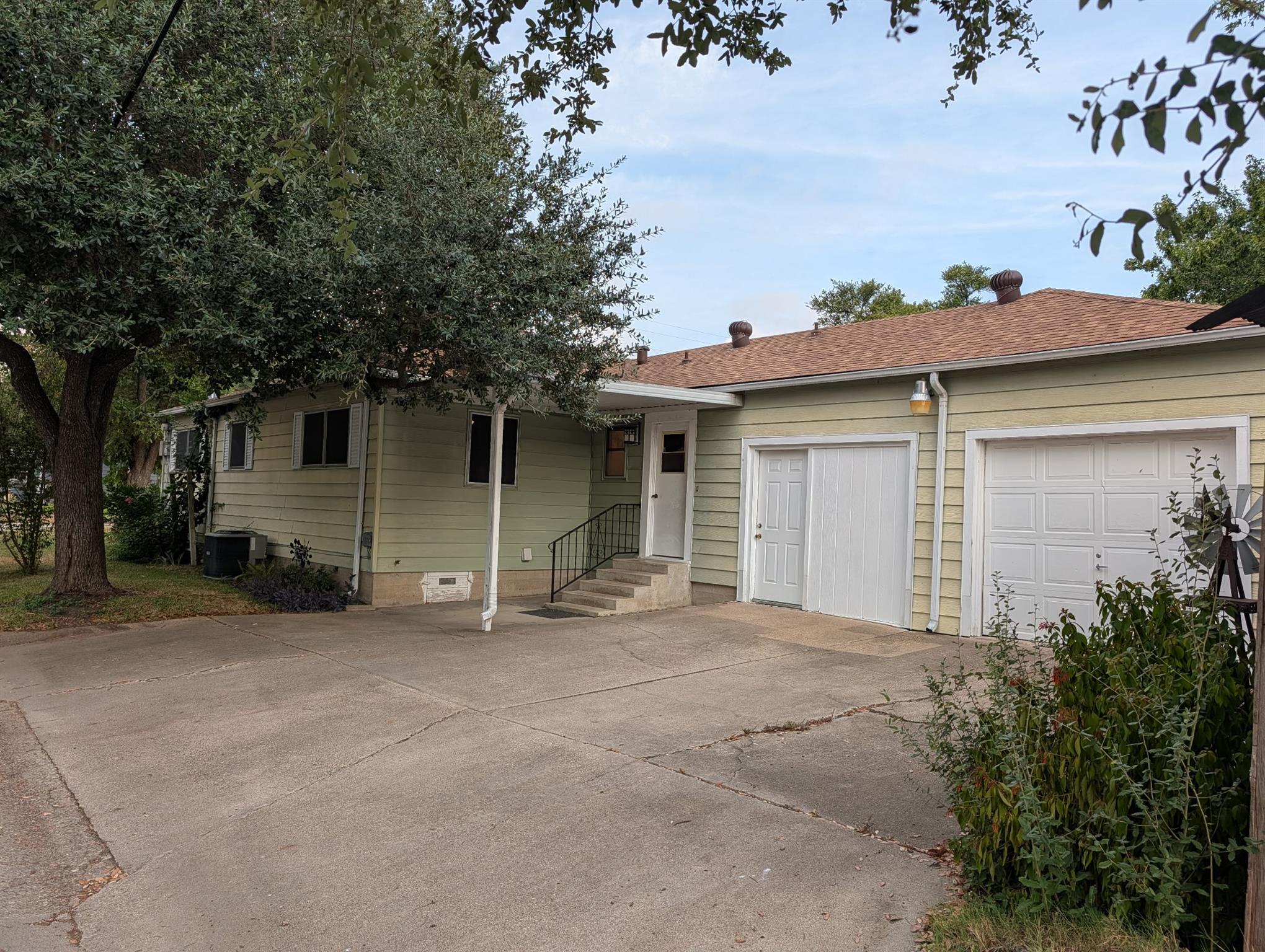 1021 45th ST, Temple, TX 76504 photo 3