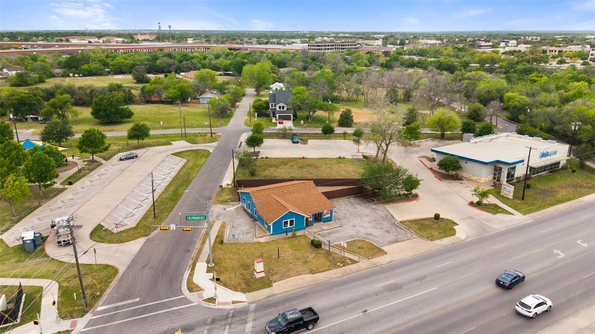 750 Mays ST, Round Rock, TX 78664 photo 3