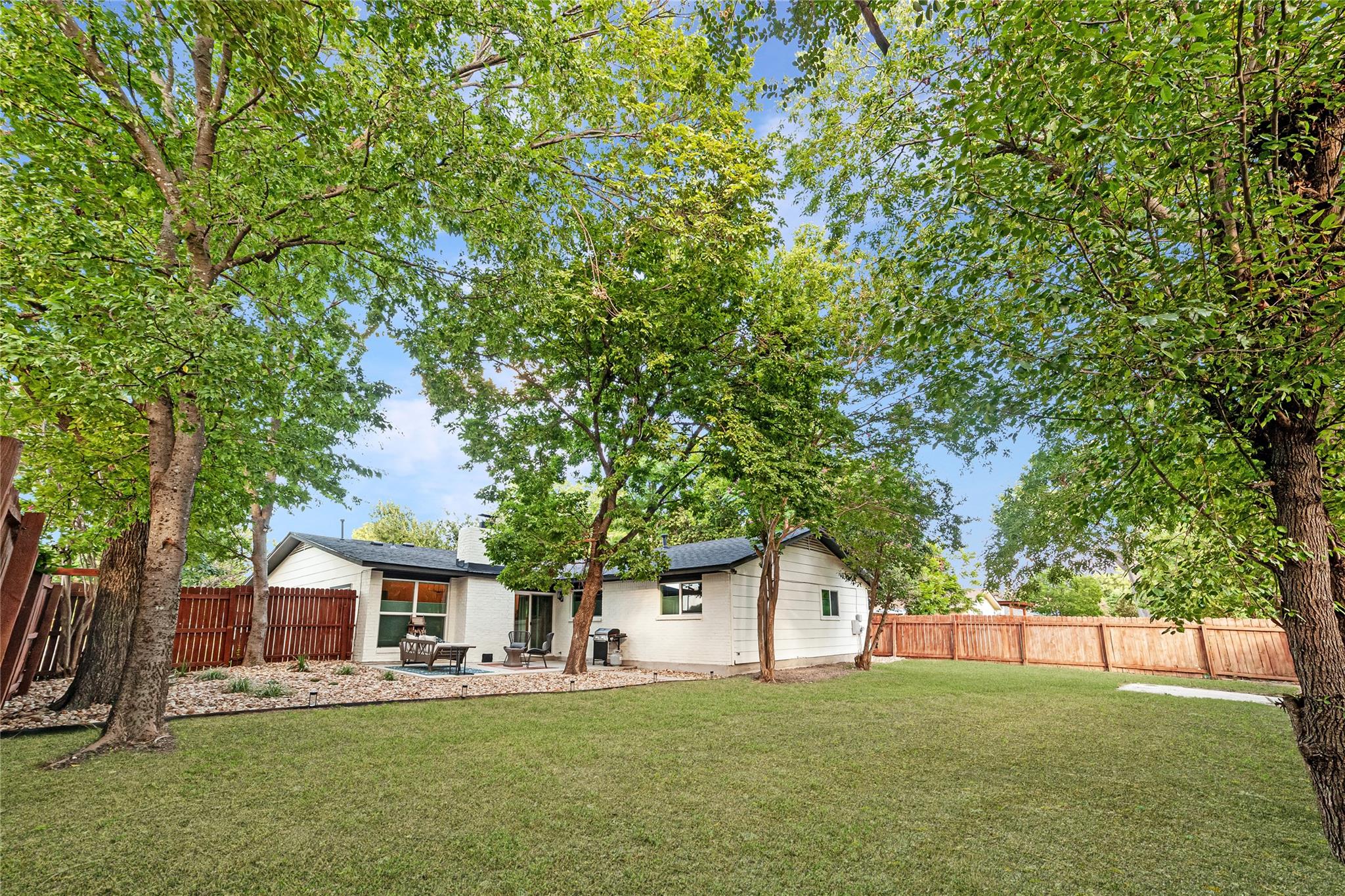 1415 Mearns Meadow BLVD, Austin, TX 78758 photo 2