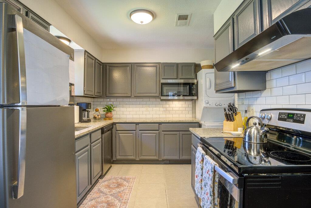 167 Hatcher Ave, San Antonio, TX 78223 photo 3
