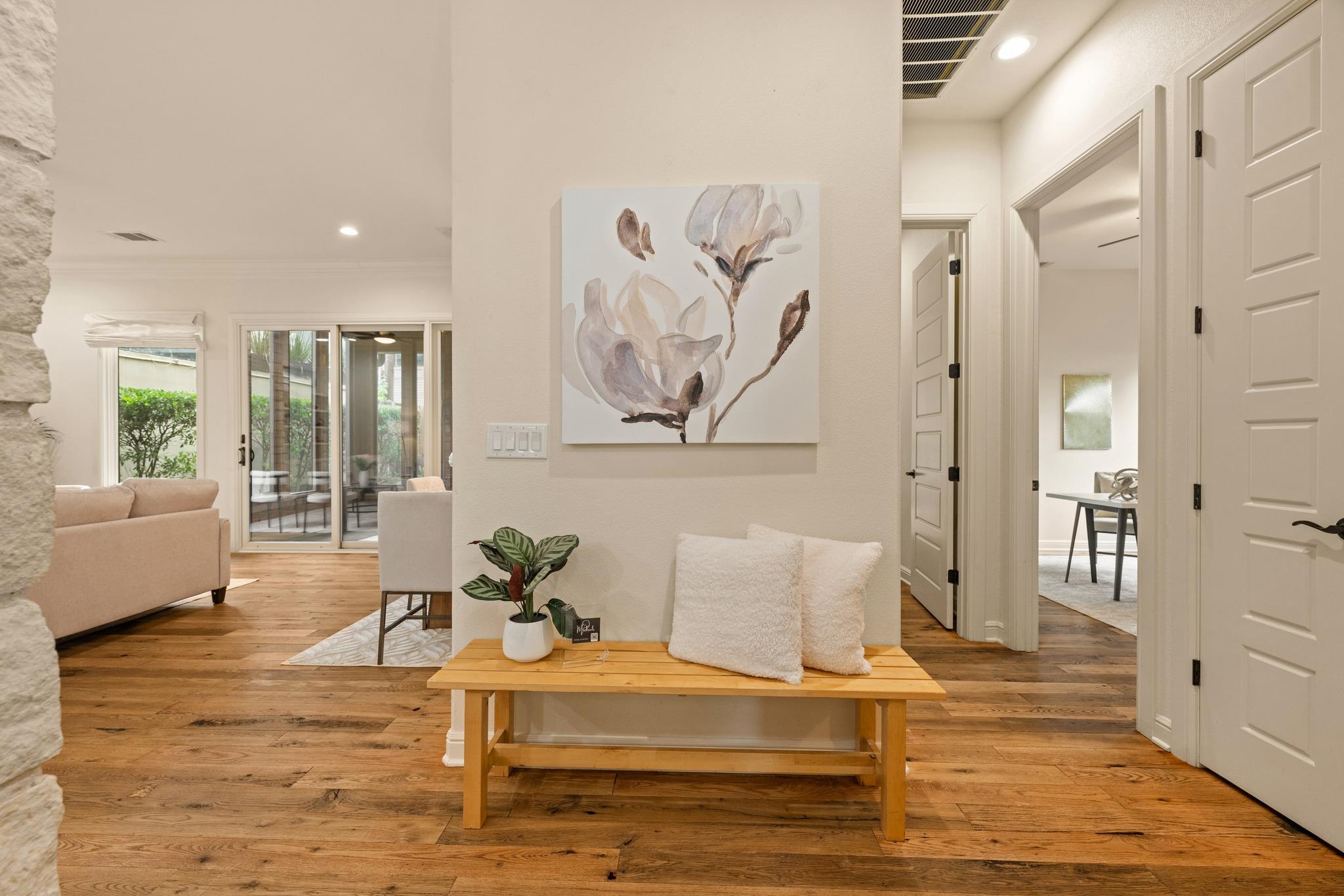 3907 Bailey LN, Austin, TX 78756 photo 2