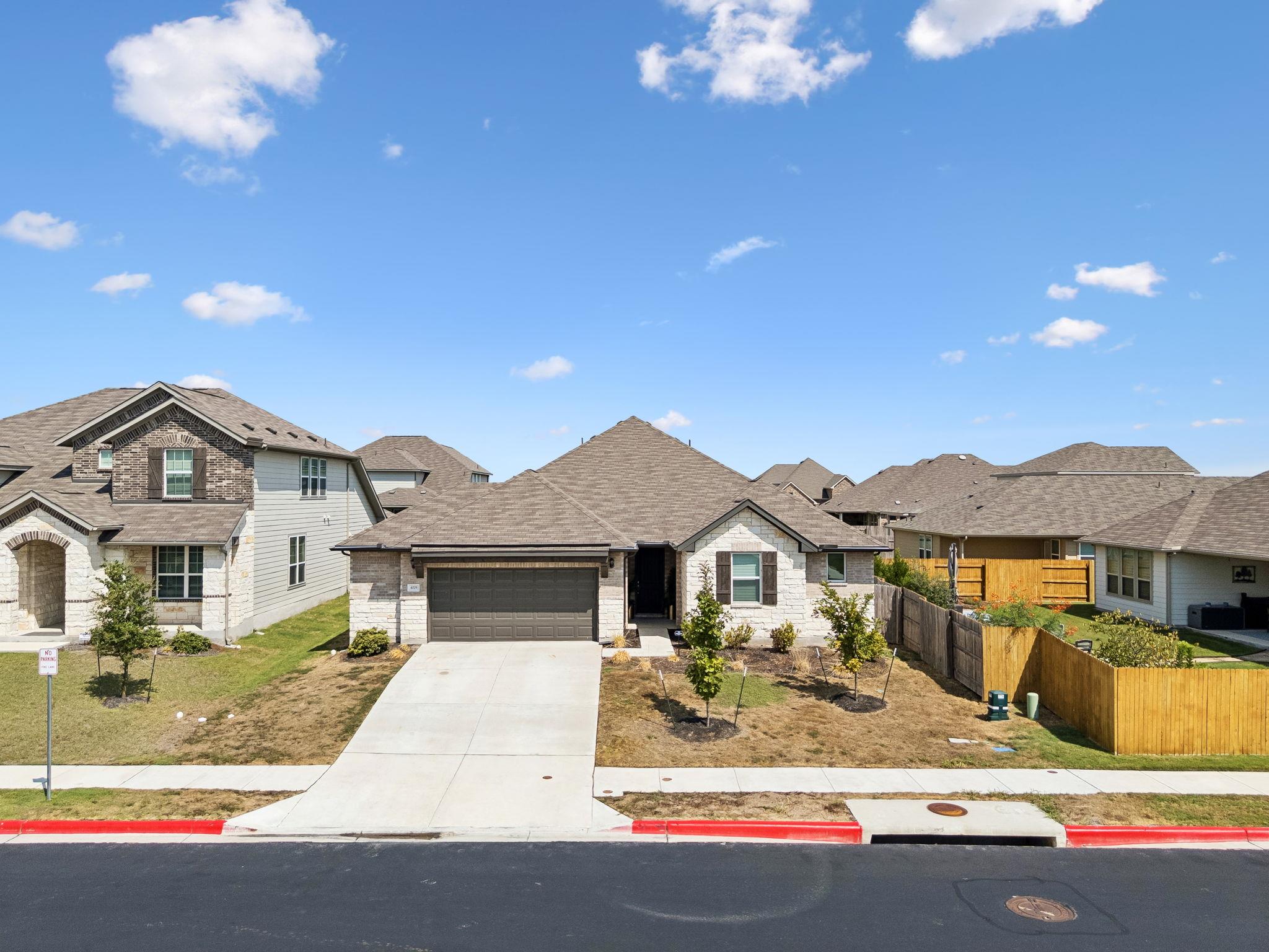 4009 Milano River RD, Hutto, TX 78634 photo 2