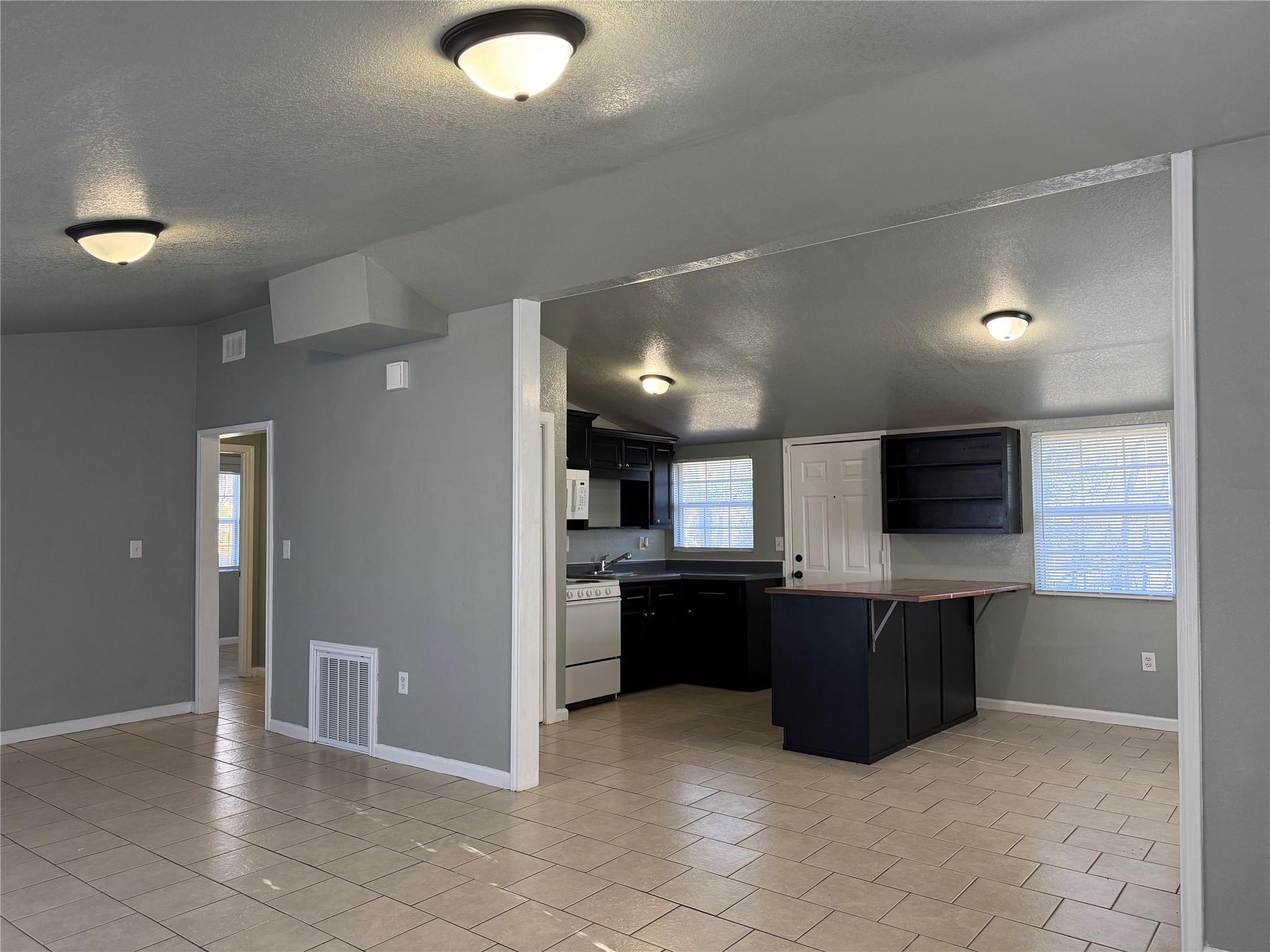 804 Evergreen DR, Killeen, TX 76541 photo 5