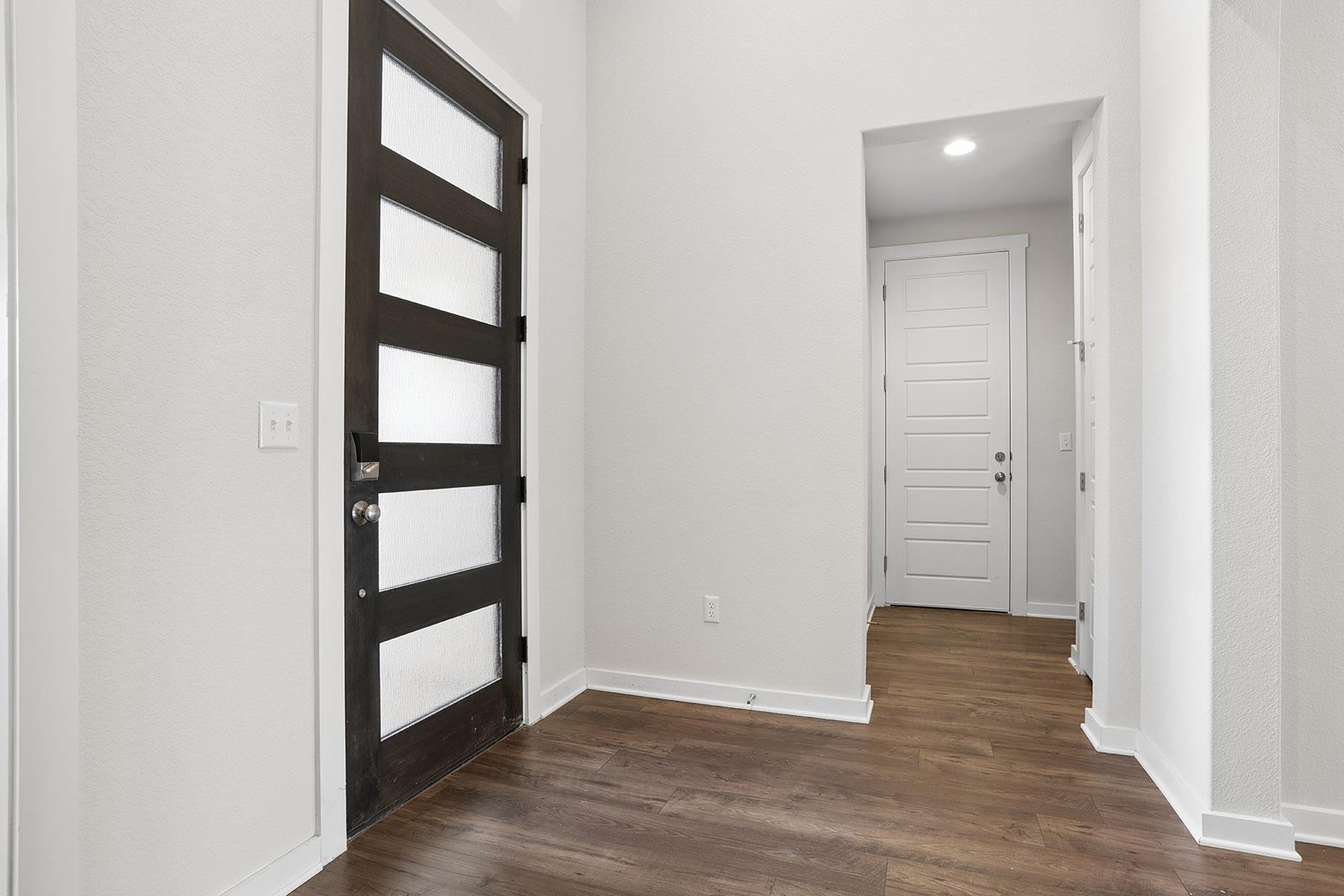 6405 Velvet Leaf LN, Buda, TX 78610 photo 3