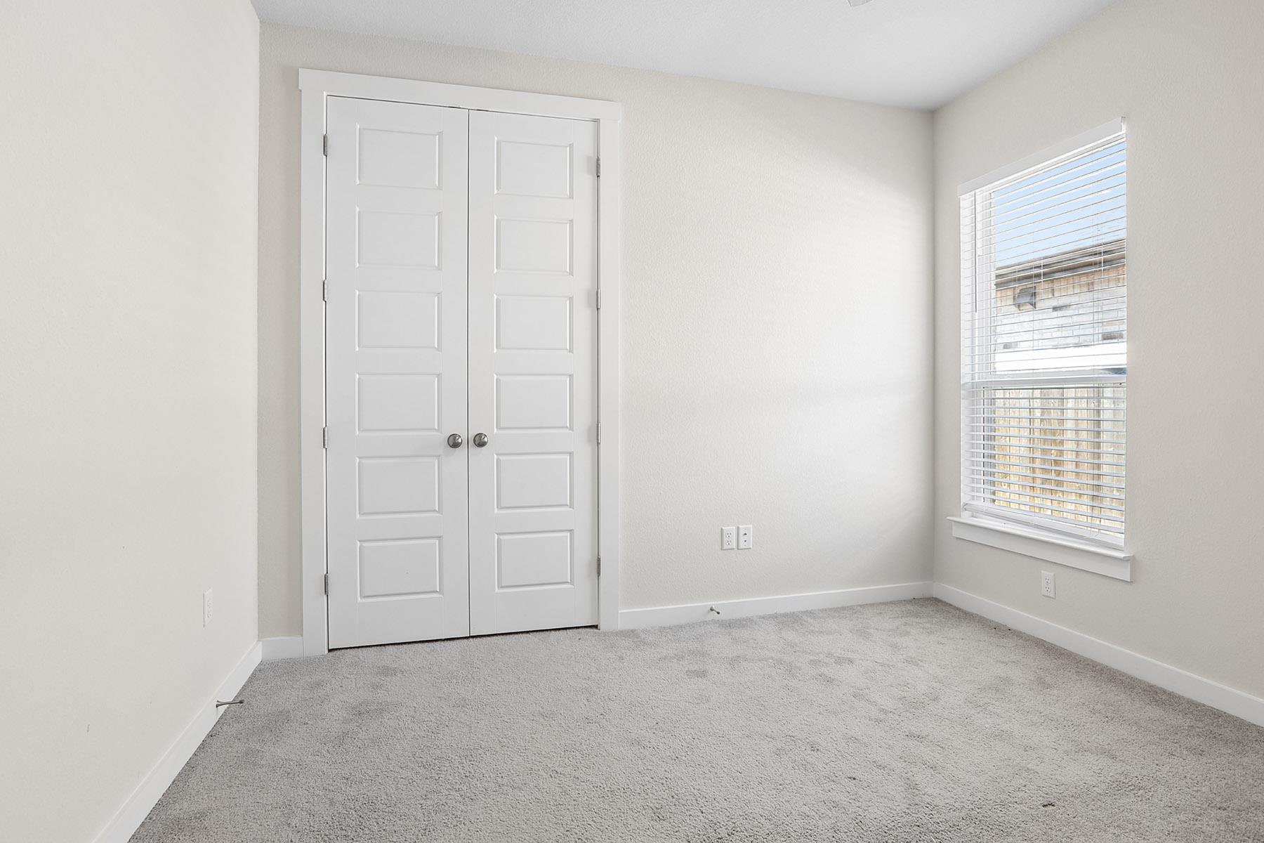 6405 Velvet Leaf LN, Buda, TX 78610 photo 5