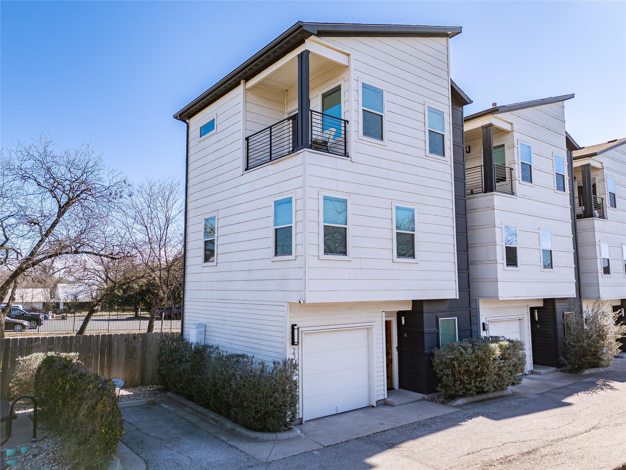 2305 Coronado Condo