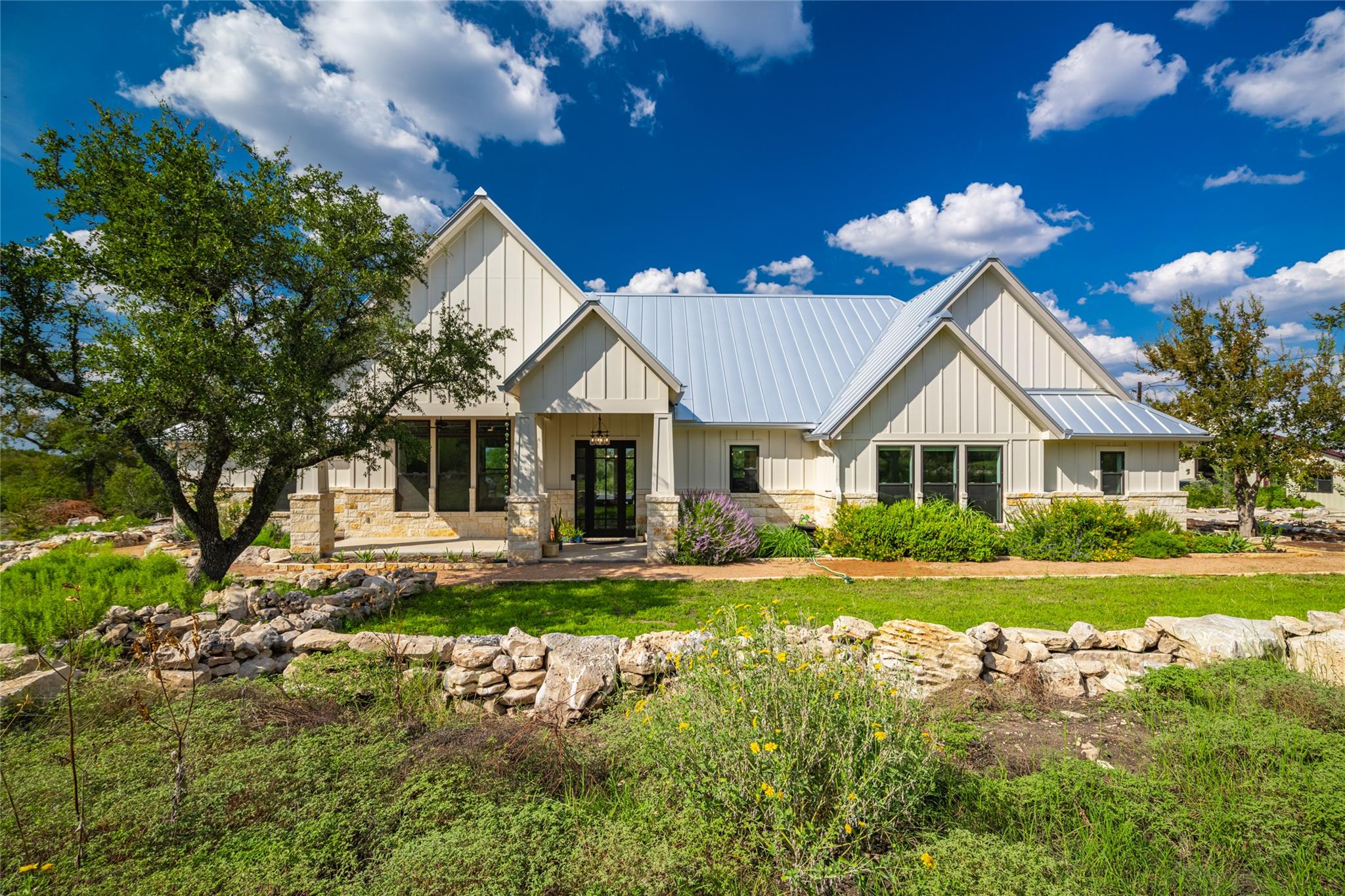 2840 Grape Creek RD, Fredericksburg, TX 78624 photo 3