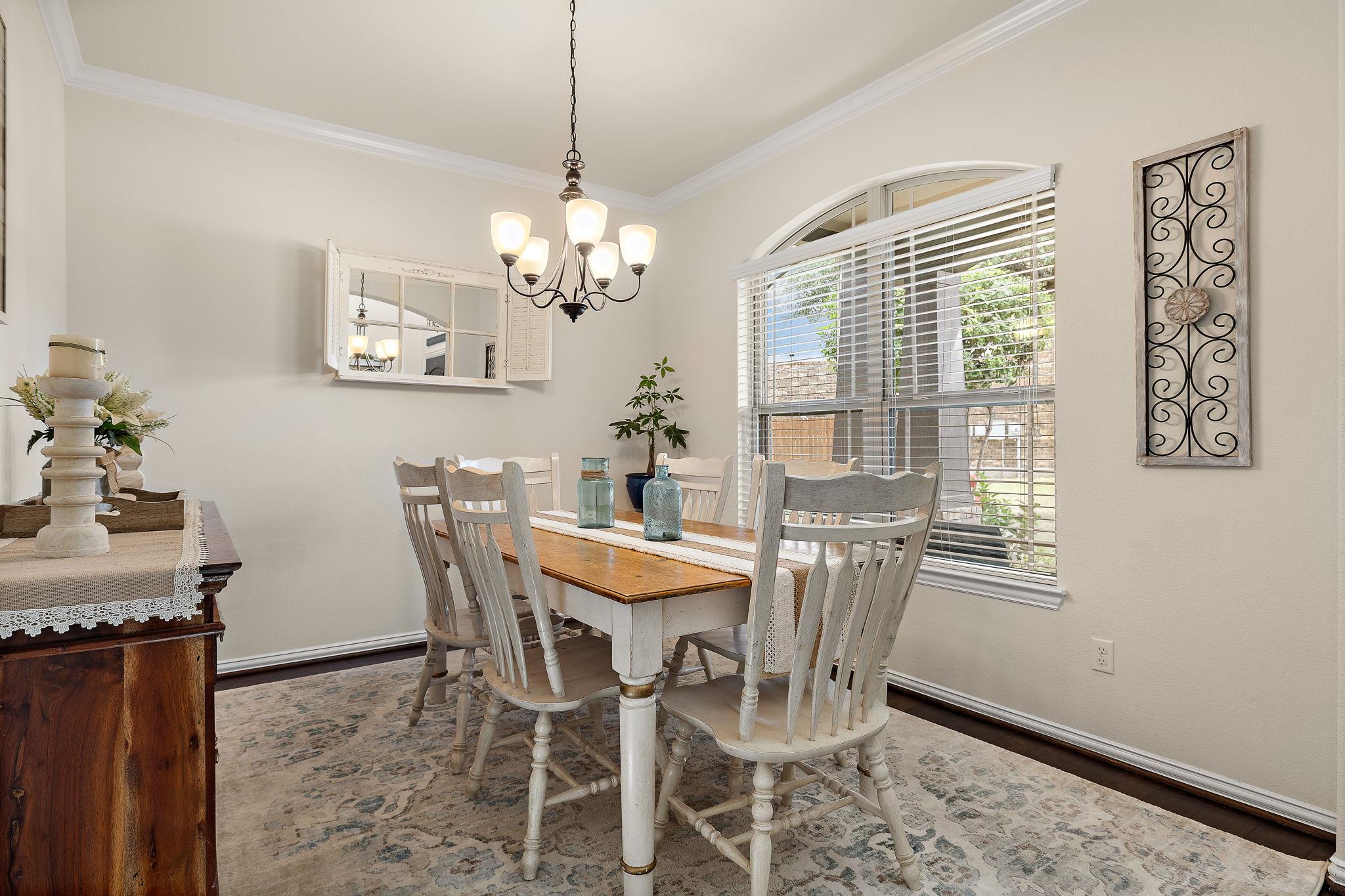 4034 Geary ST, Round Rock, TX 78681 photo 3