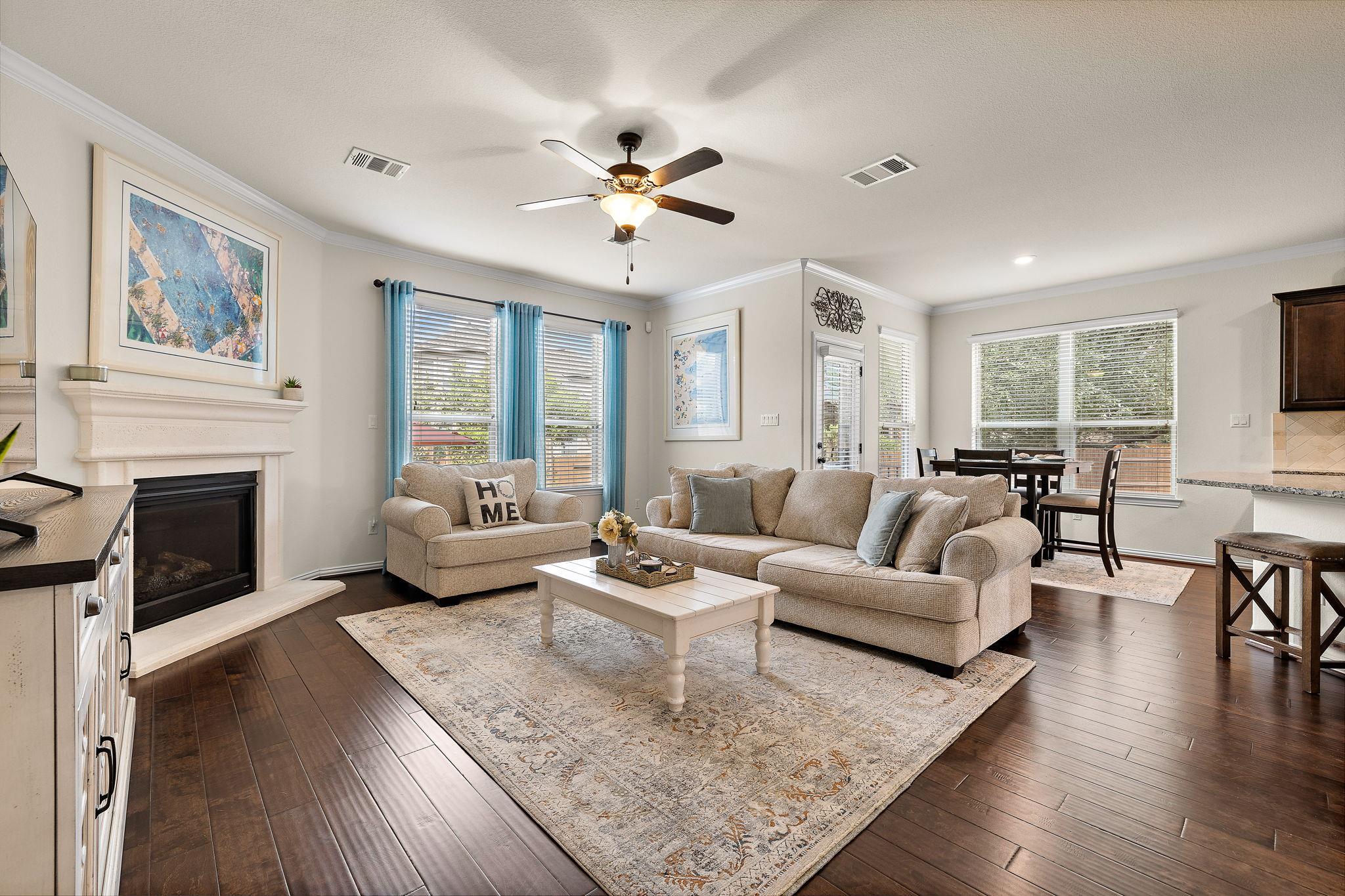 4034 Geary ST, Round Rock, TX 78681 photo 4