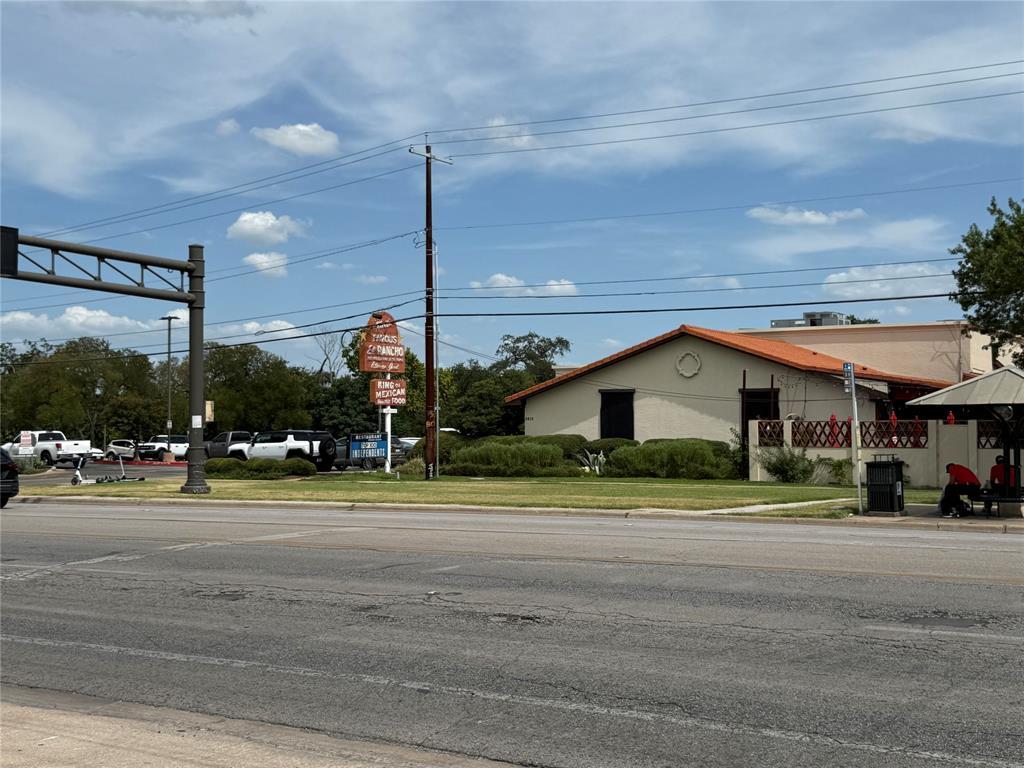 2200 Dickson DR #127, Austin, TX 78704 photo 5