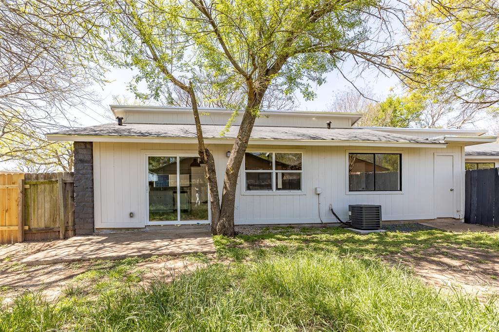 10309 Burmaster LN, Austin, TX 78750 photo 4