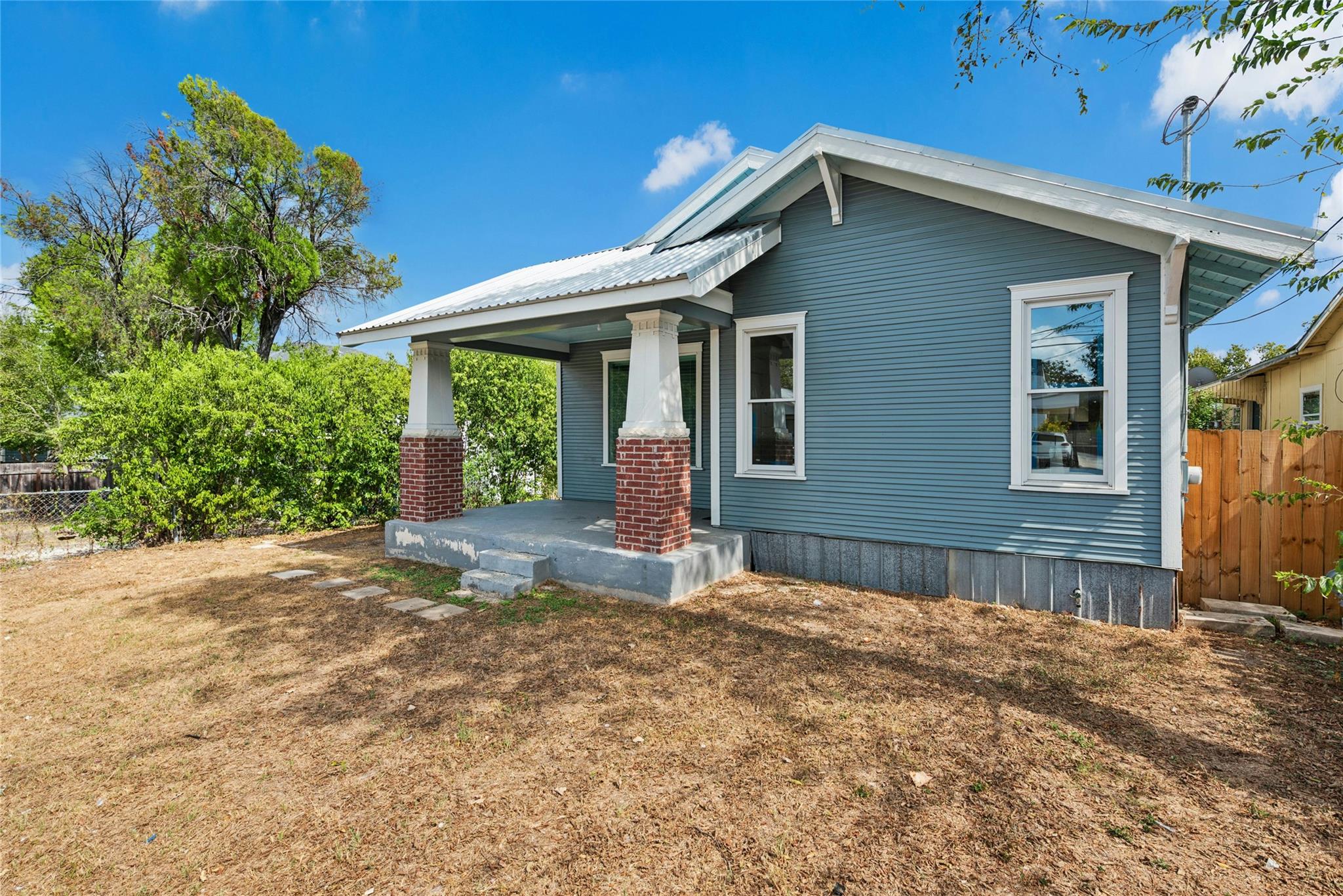 7007 Bennett Ave, Austin, TX 78752 photo 2