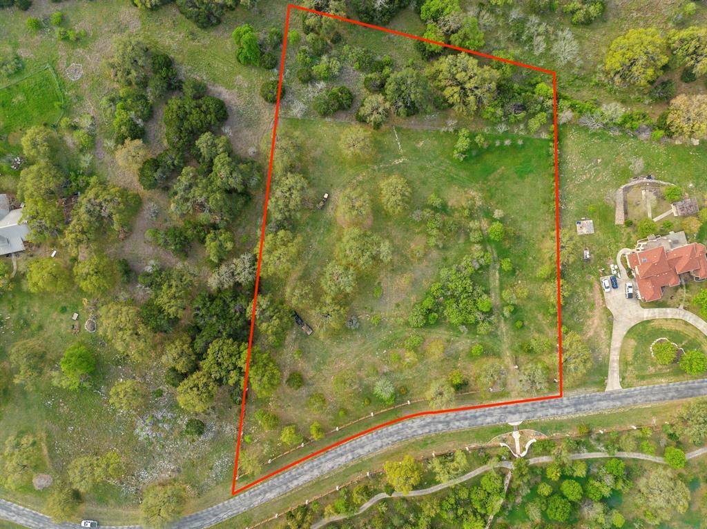 415 Bartlett DR, Buda, TX 78610 photo 3