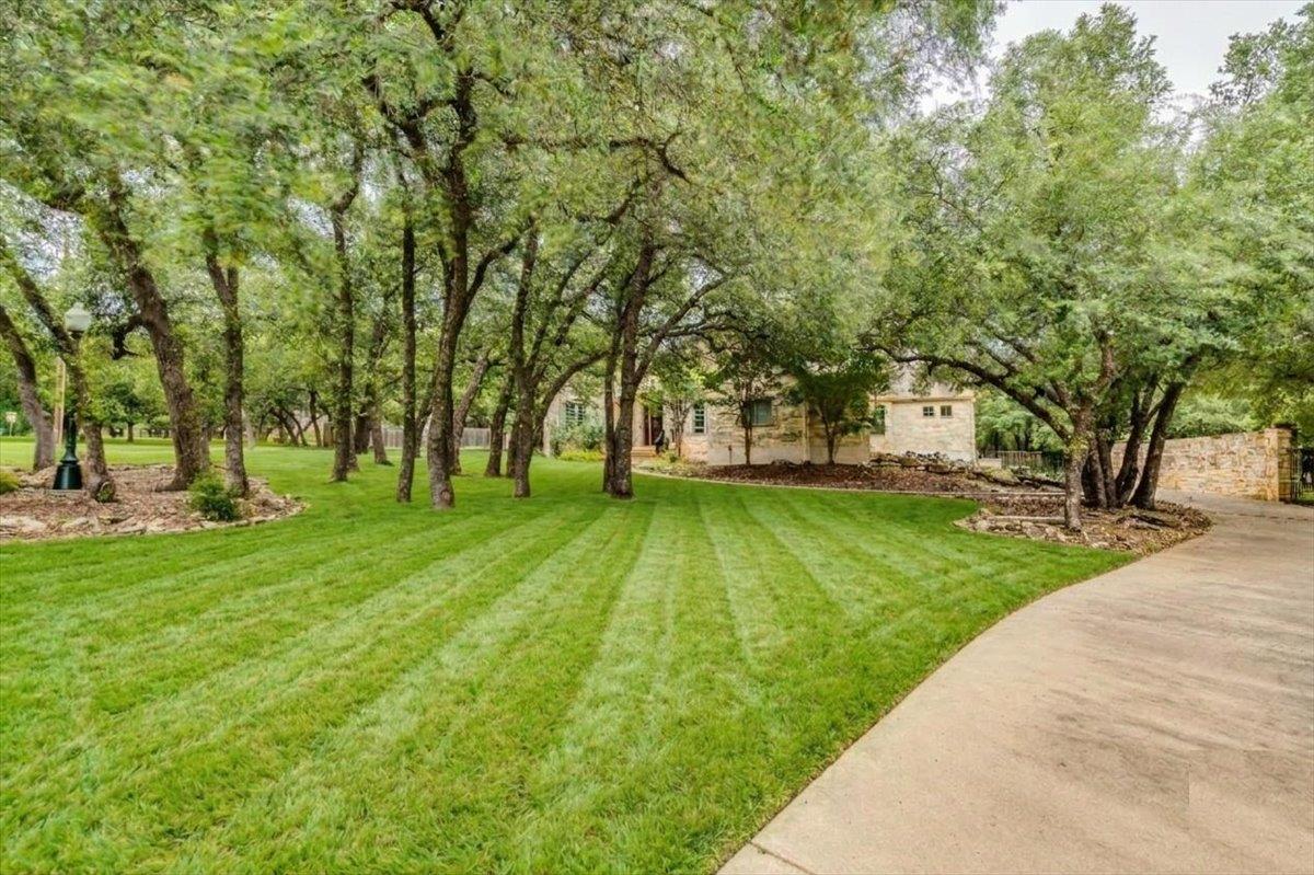 103 Silverstone DR, Georgetown, TX 78633 photo 5