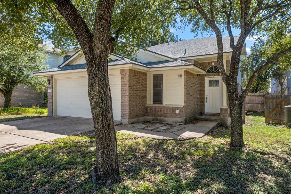 1013 Sweet Melissa DR, Pflugerville, TX 78660 photo 2