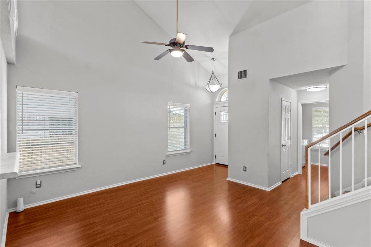 1013 Sweet Melissa DR, Pflugerville, TX 78660 photo 4
