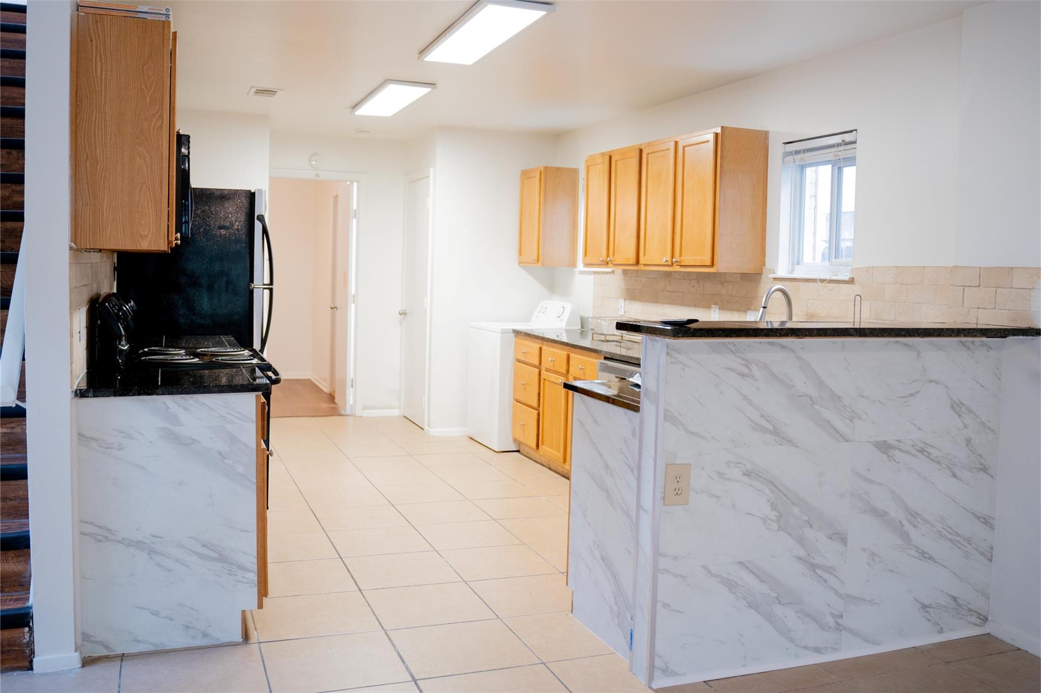 2841 San Gabriel ST, Austin, TX 78705 photo 3