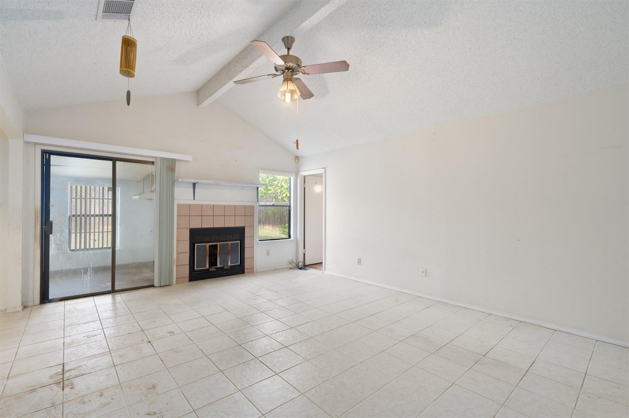 2614 Aylesbury LN, Austin, TX 78745 photo 3