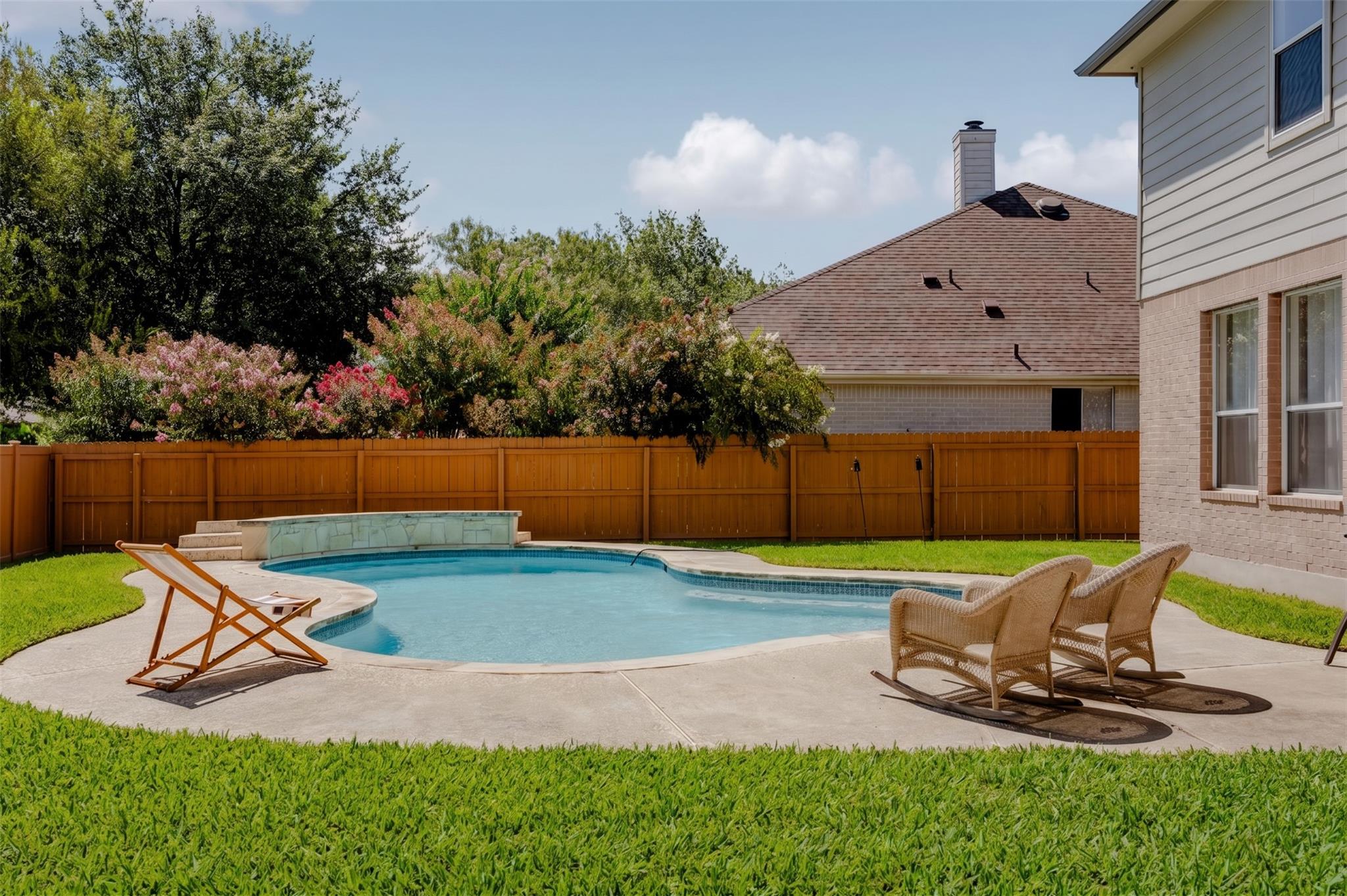 10909 River Plantation DR, Austin, TX 78747 photo 5