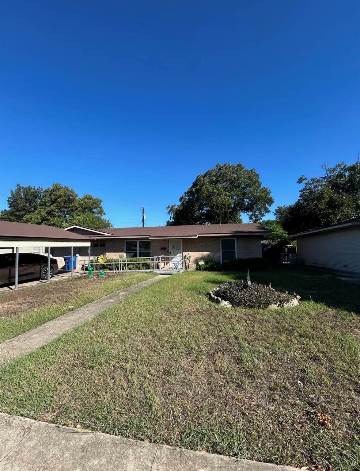 4923 Stoneleigh DR, San Antonio, TX 78220 photo 2