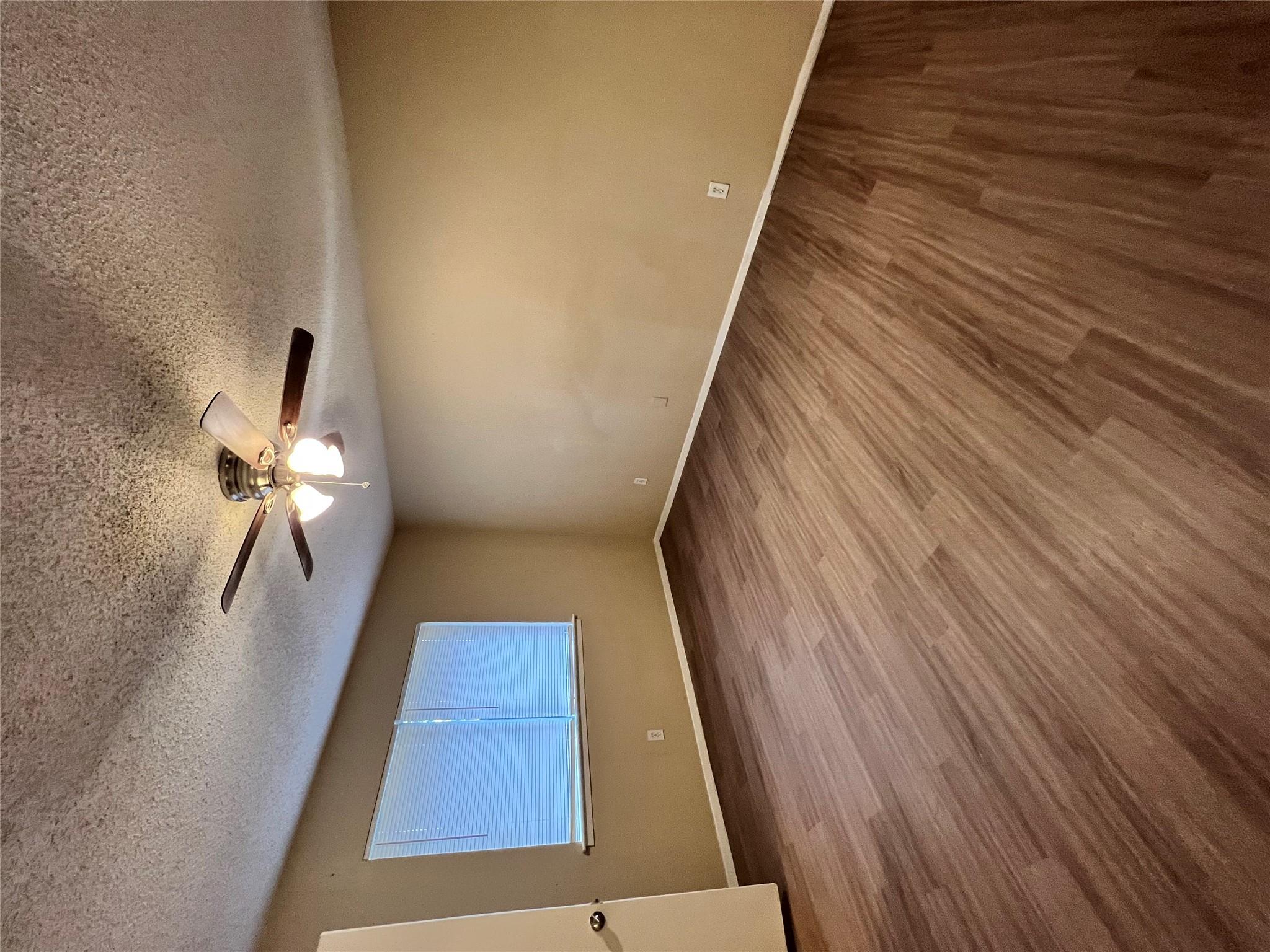418 Linden ST #B, Bastrop, TX 78602 photo 4