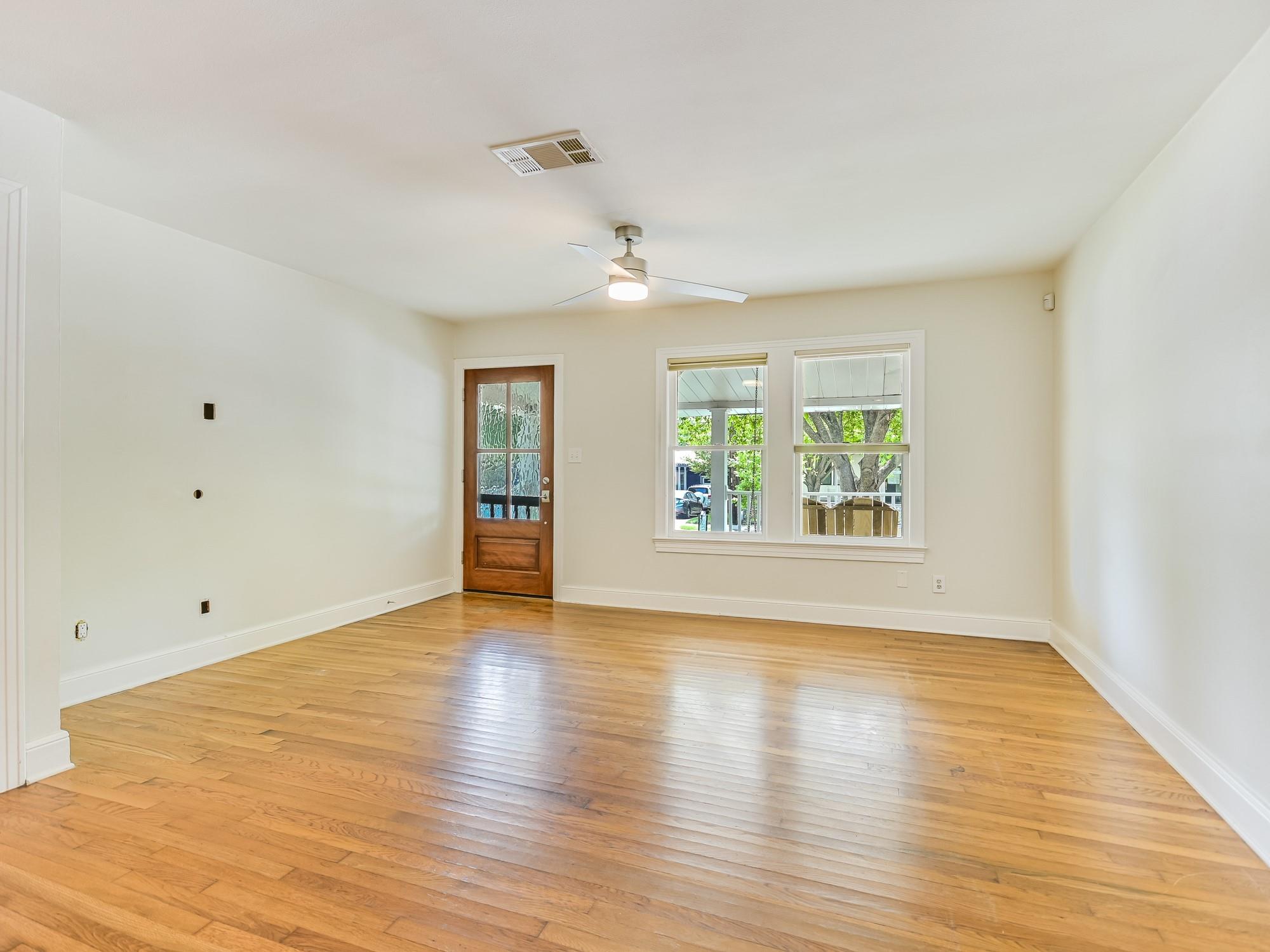 1402 Romeria DR, Austin, TX 78757 photo 5