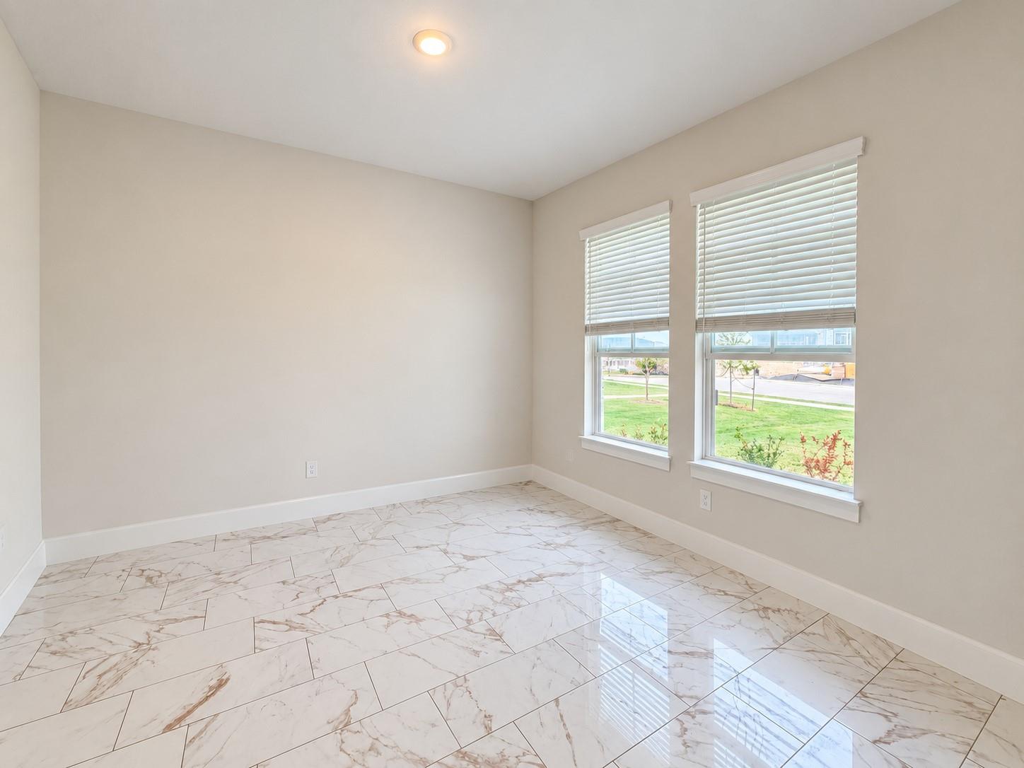19124 Moreland LN, Pflugerville, TX 78660 photo 5