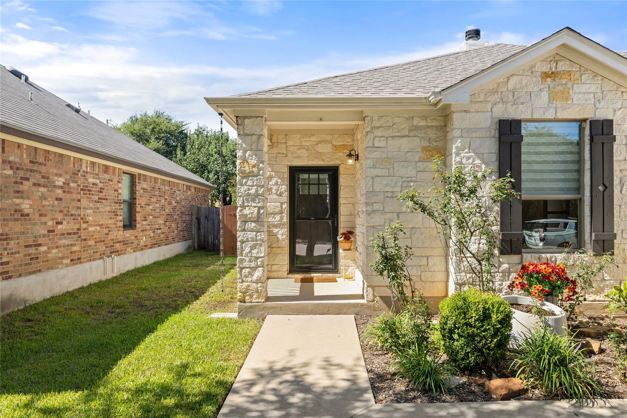 507 Paseo Grand DR, Cedar Park, TX 78613 photo 4