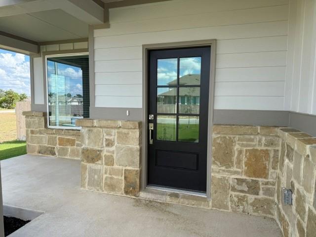 203 Gene Ray Ave, Bertram, TX 78605 photo 4