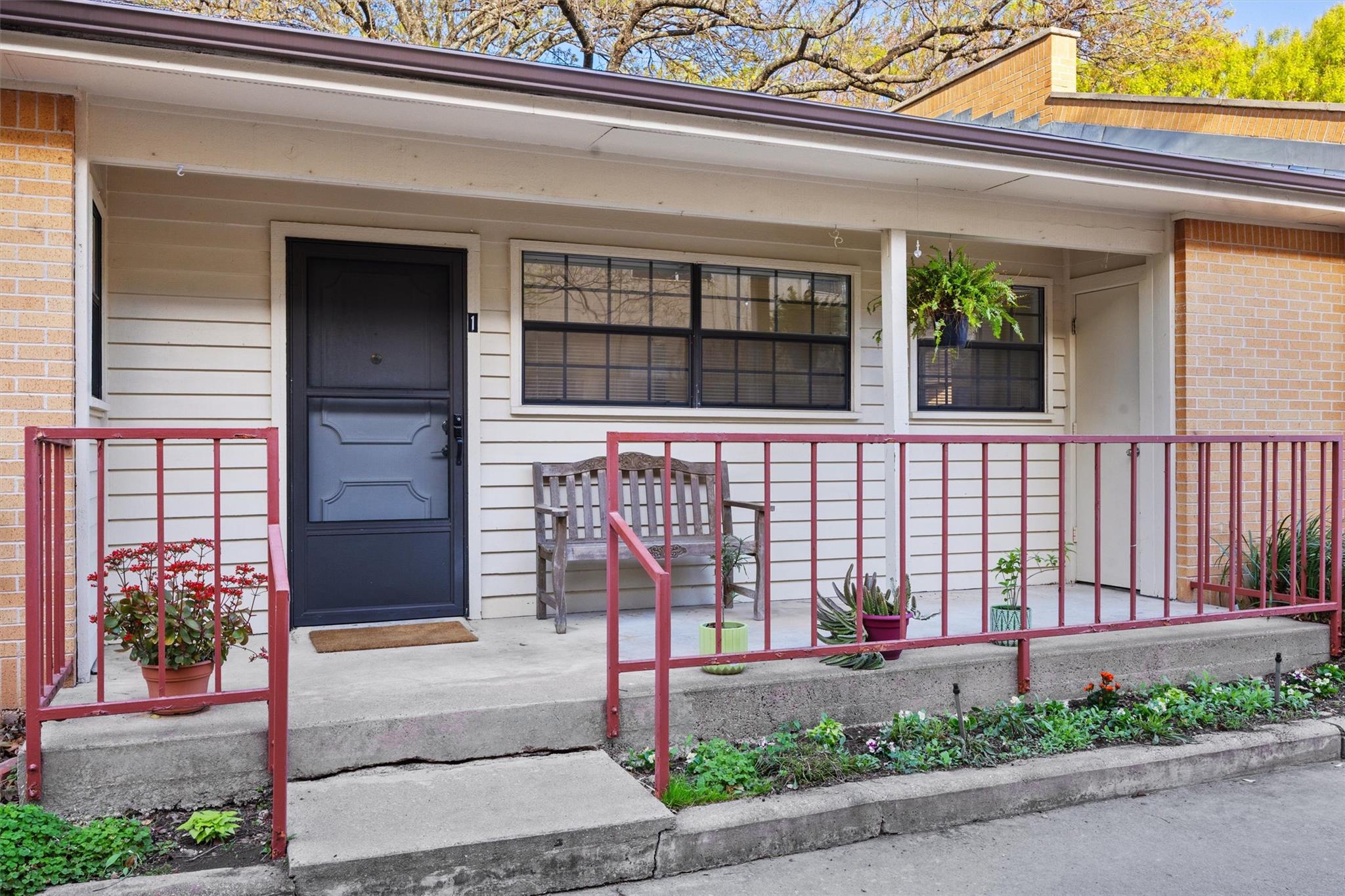 Heritage Square Condo