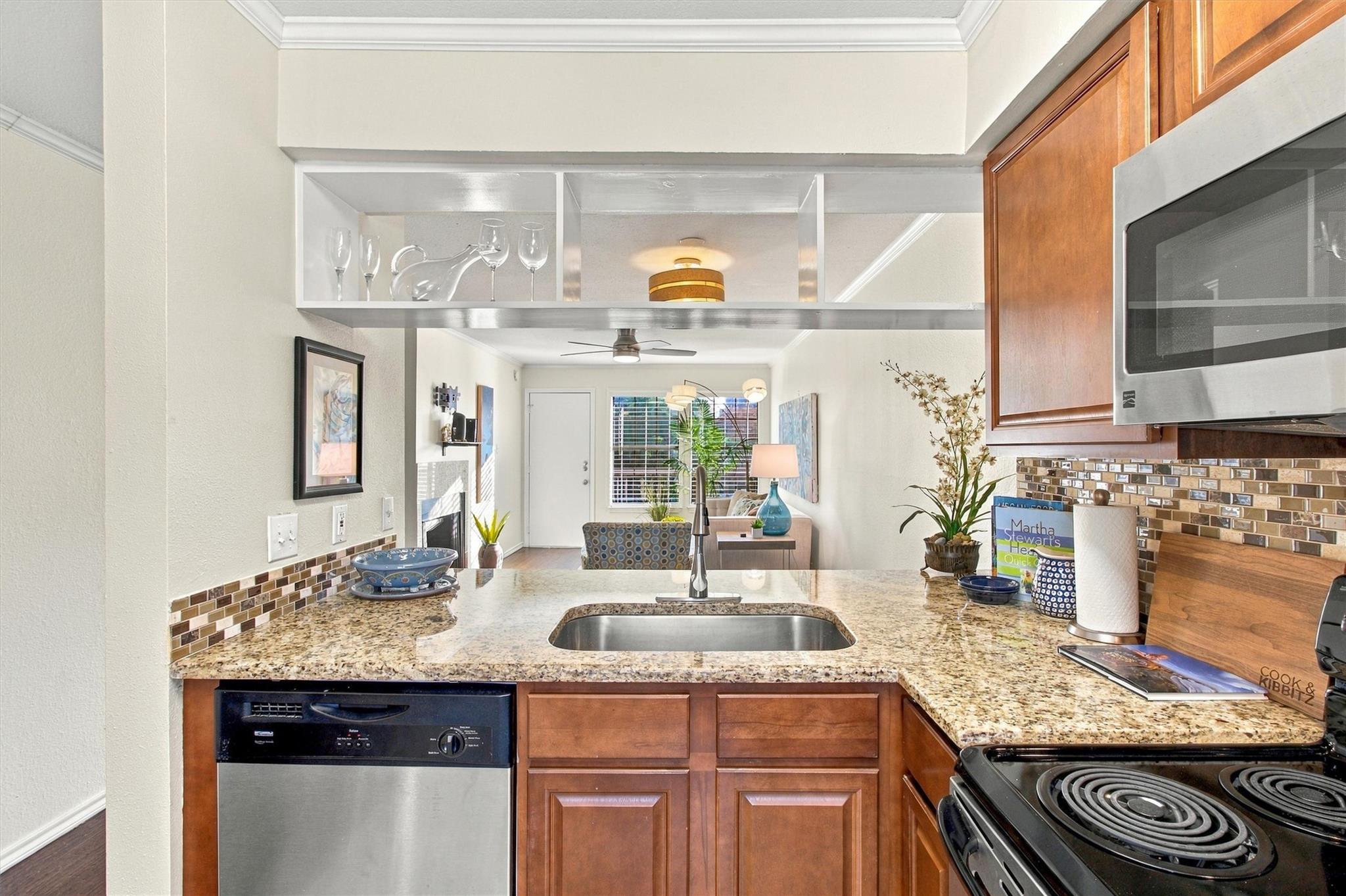2215 Post RD #2055, Austin, TX 78704 photo 5